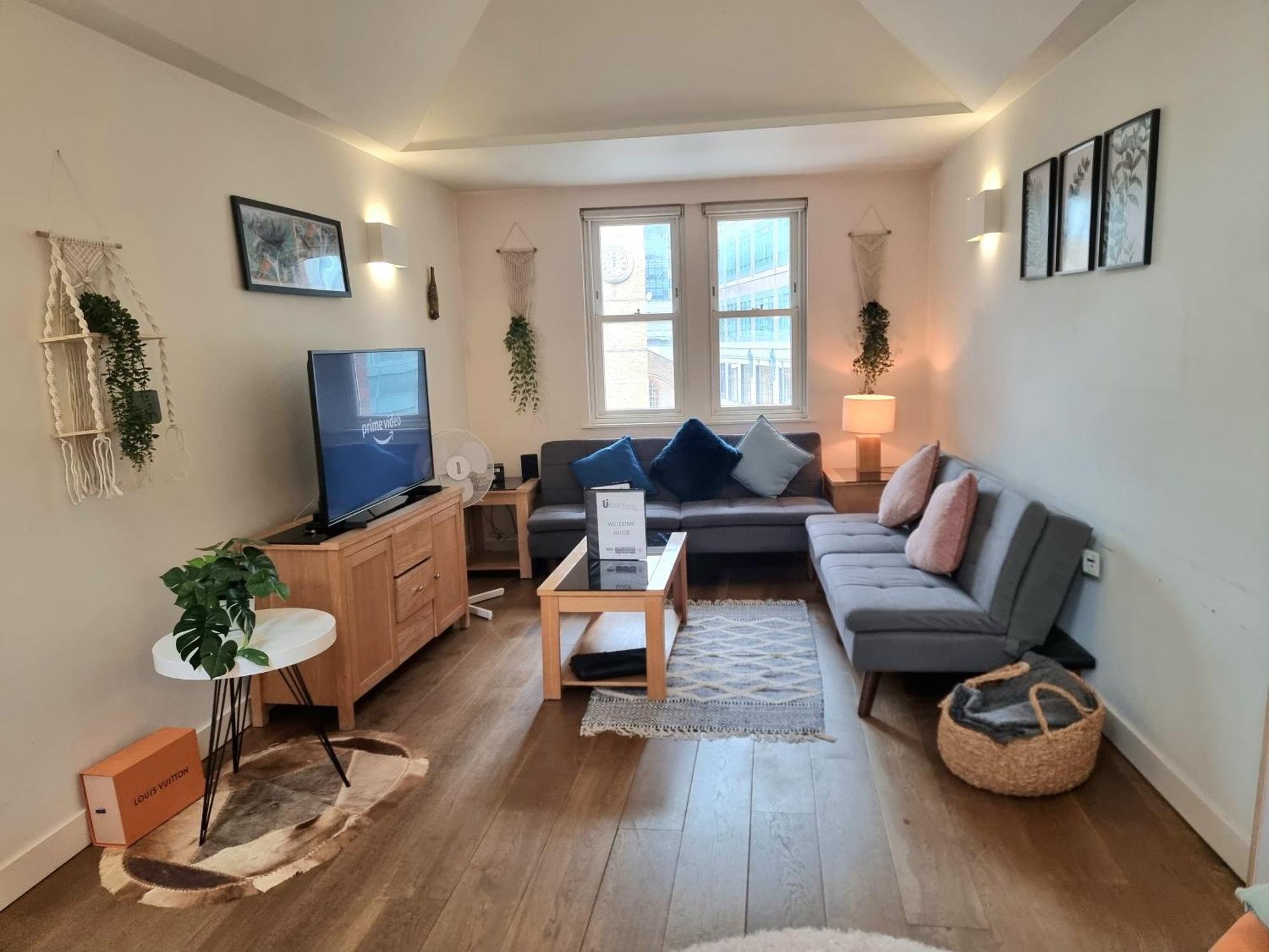 Apartment Split Level