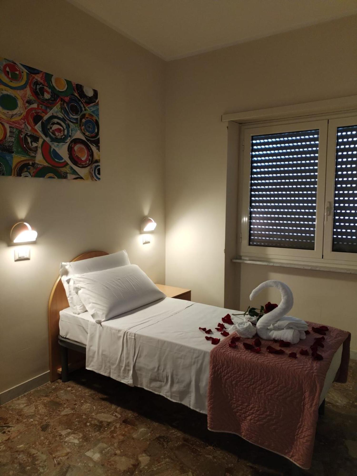 Single Room,1583300013:JPEG