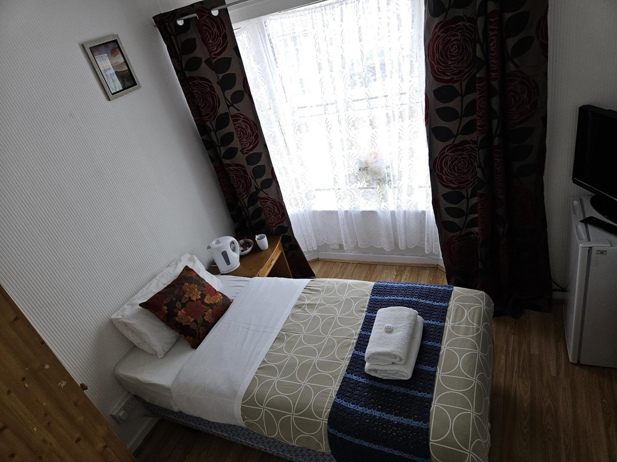 Single Room,1586203212:JPEG