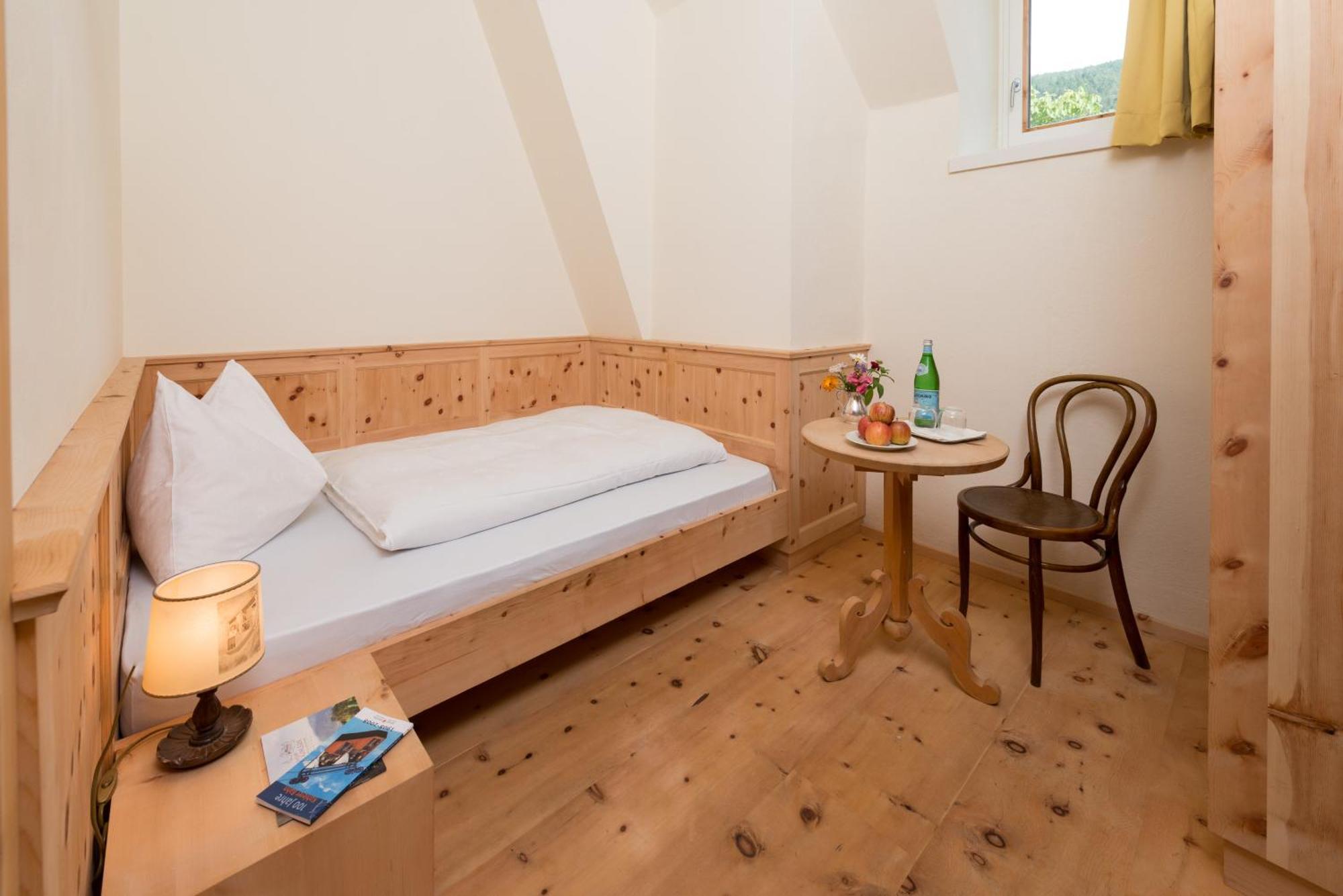 Petit Single Room