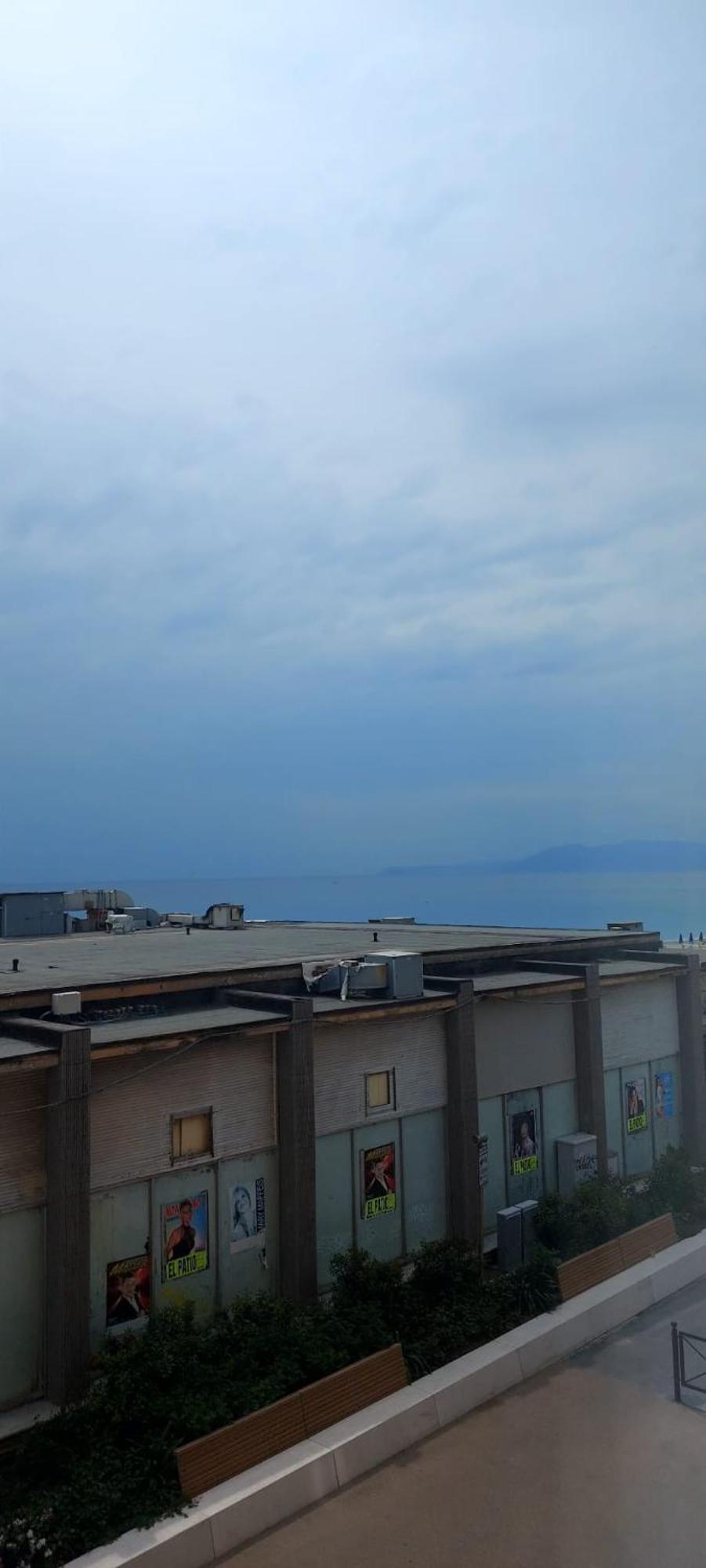 Superior One-Bedroom Apartment Partial or Side Sea View