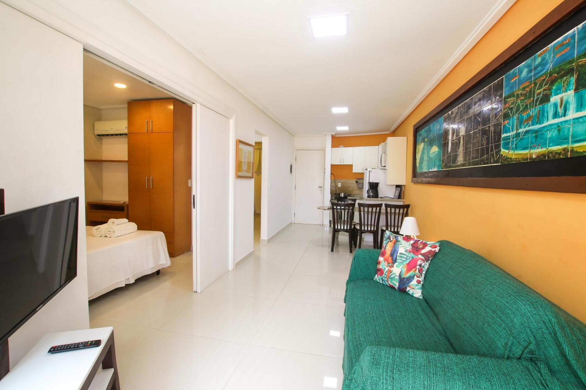 Apartamento com 2 Quartos e Vista Mar
