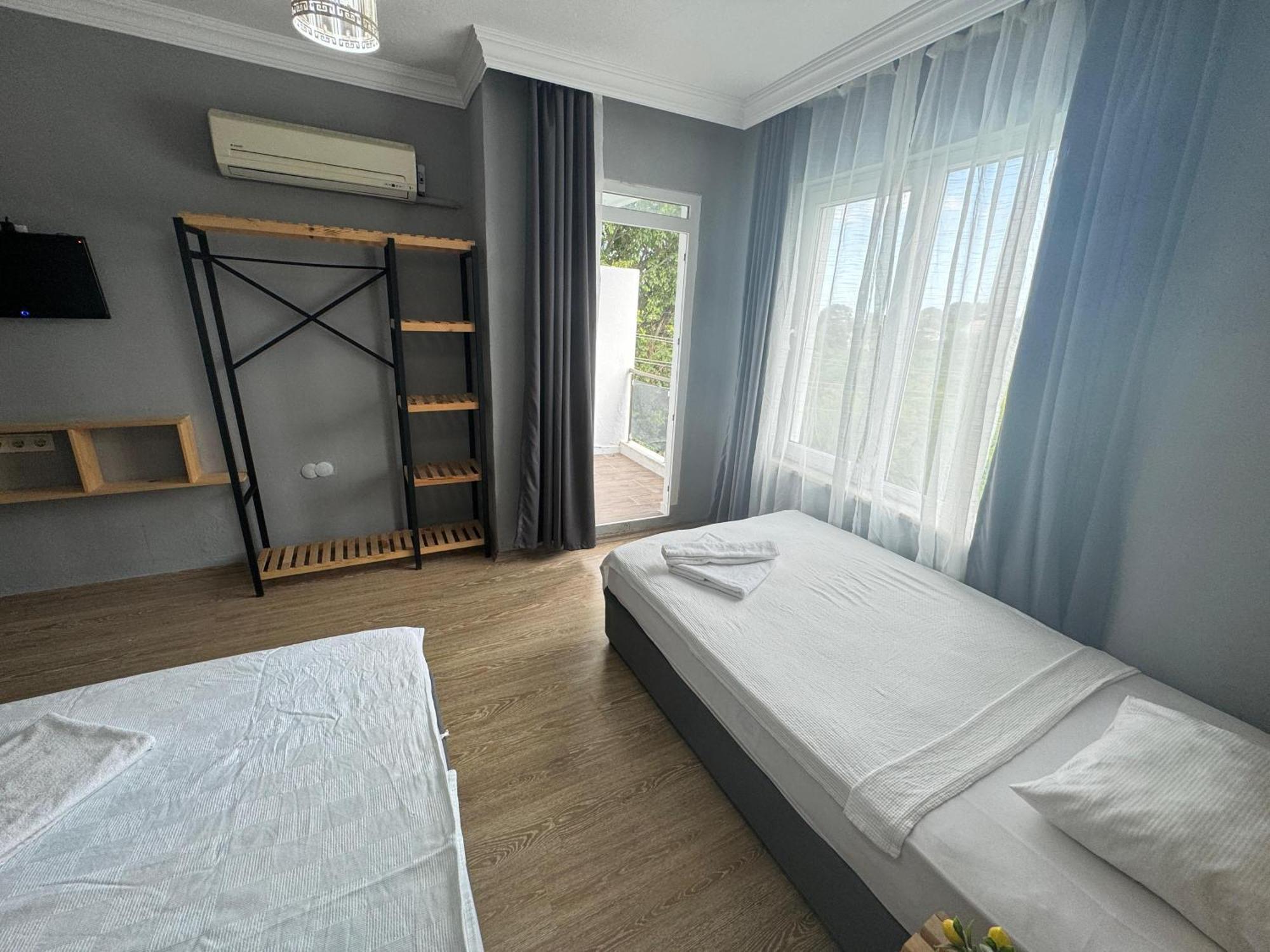 Budget Triple Room,1586974868:JPEG