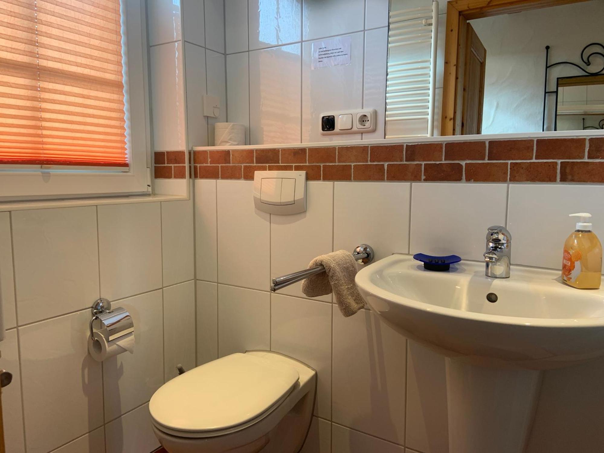 Holiday Home,1592588476:JPEG
