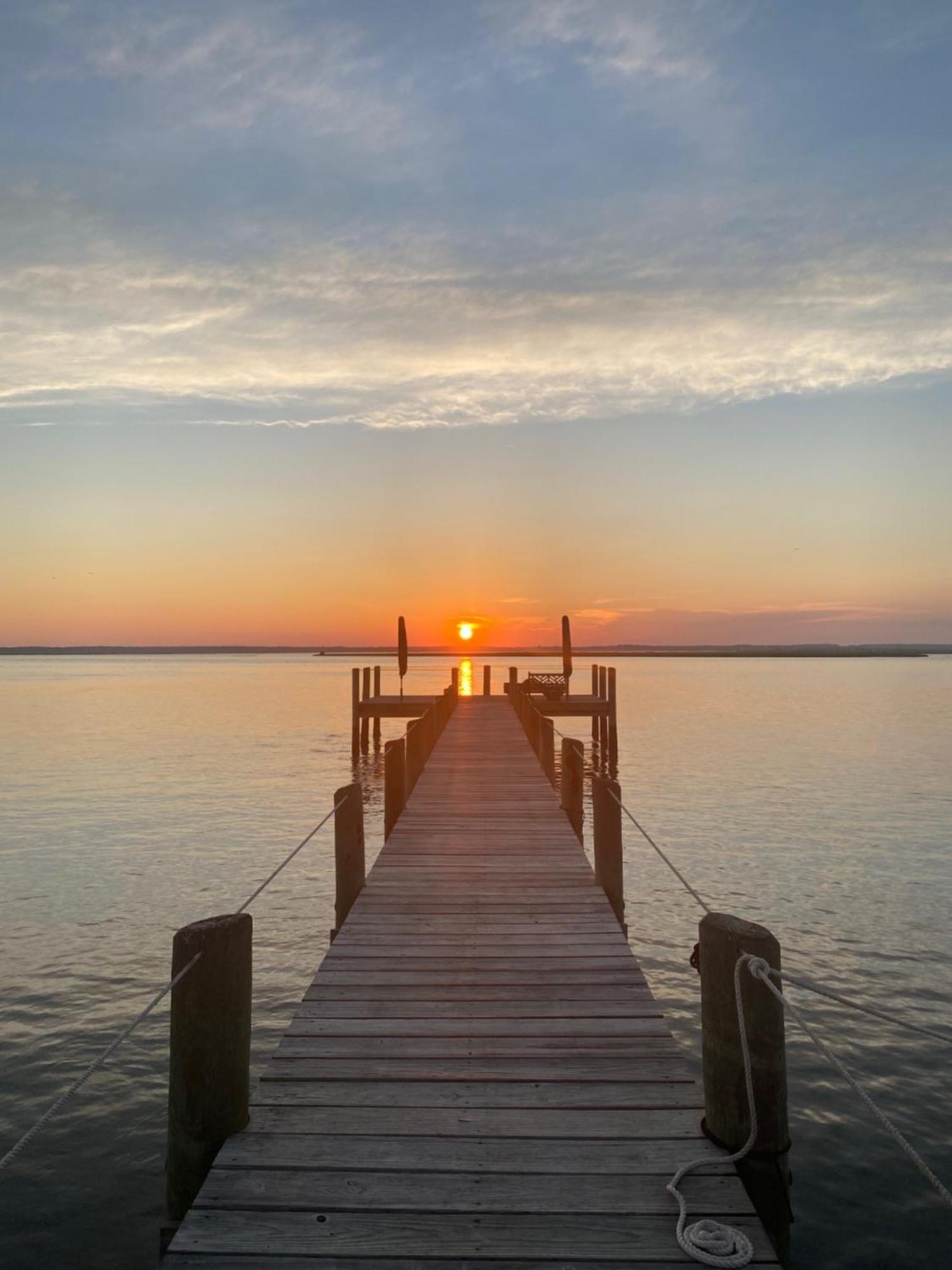 Queen Room Non-Smoking,1594682658:JPEG