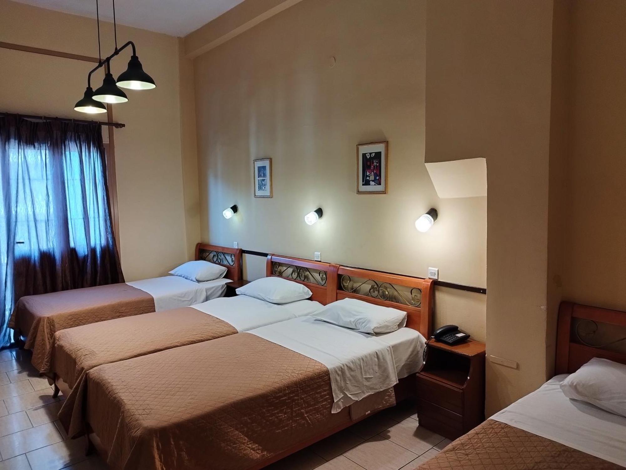 Quadruple Room,1596018273:JPEG