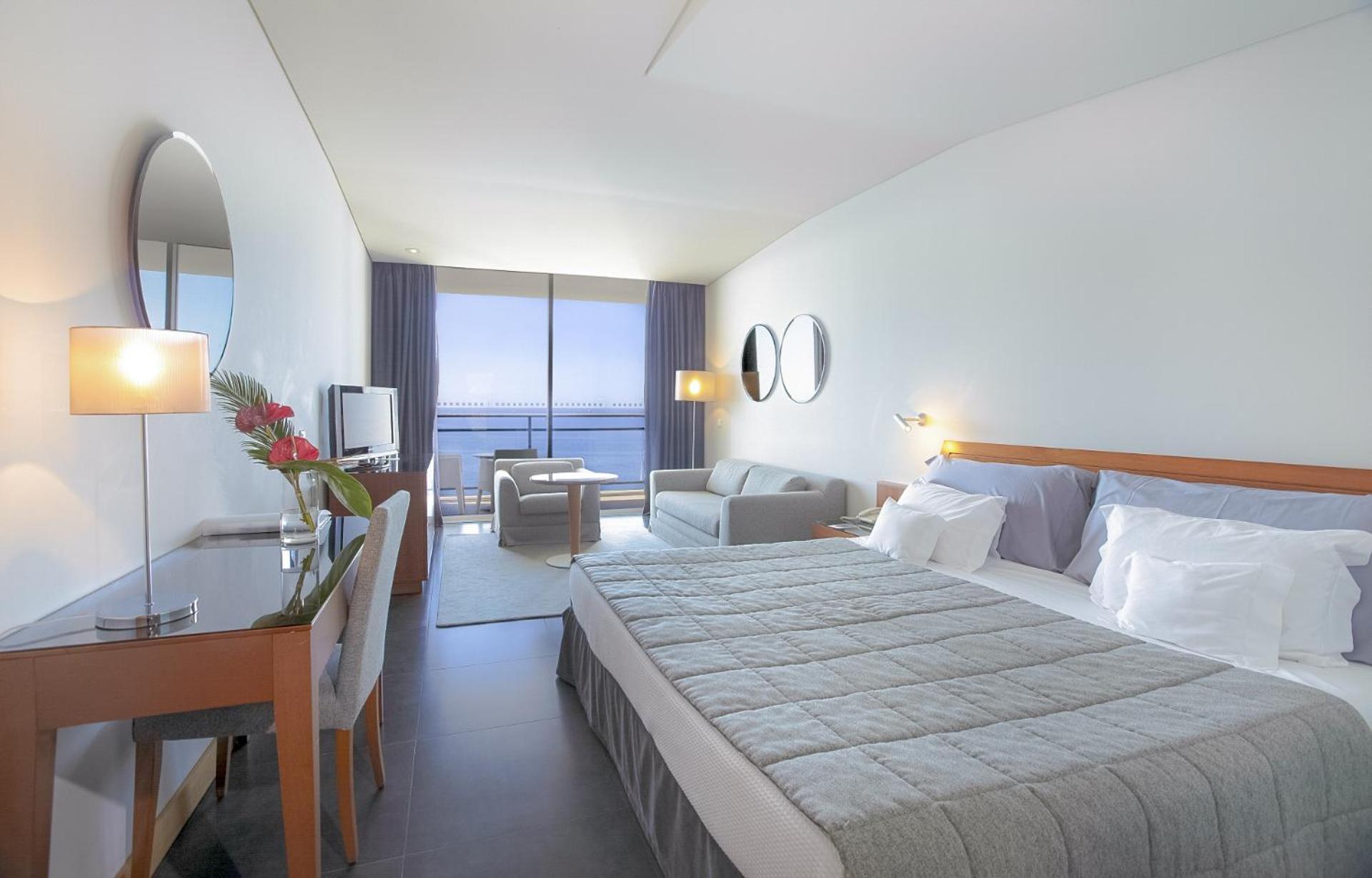Superior Double Room with Sea View,67685627:JPEG