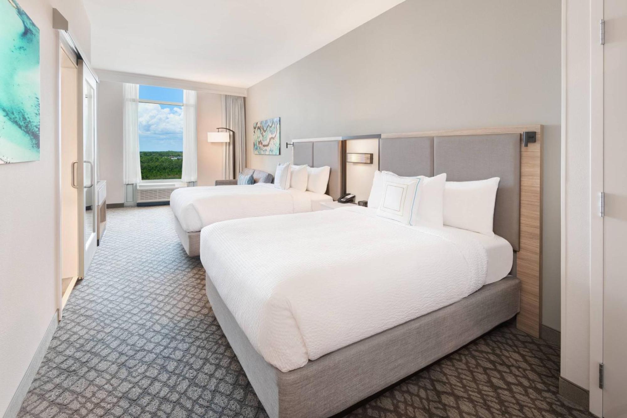 Suite, 2 Queen, Sofa bed, Inland view,1633711743:JPEG