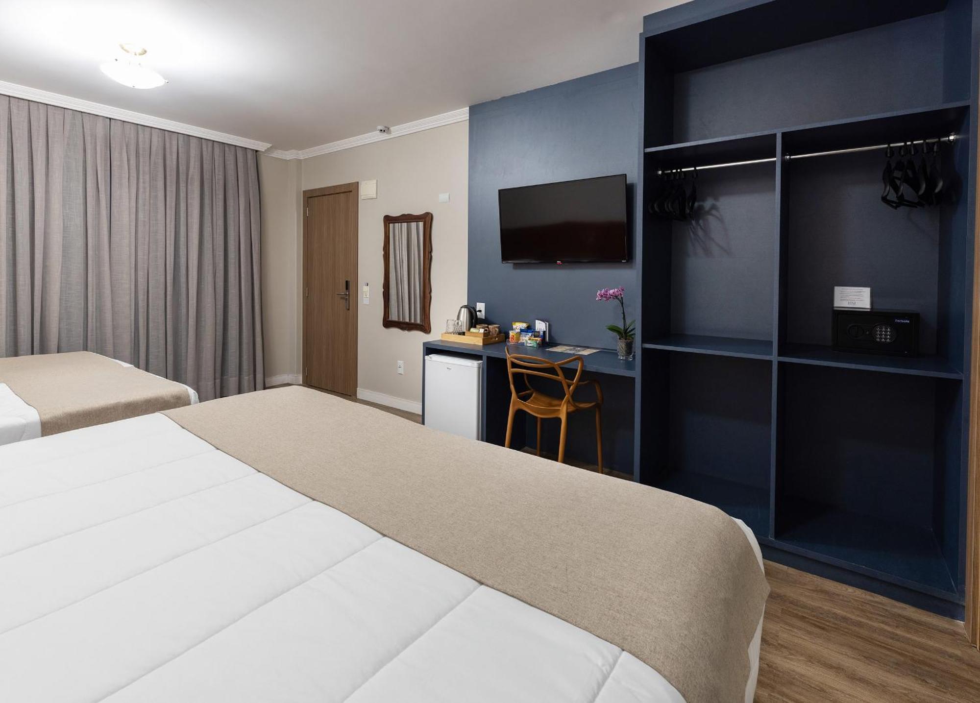 Standard Suite