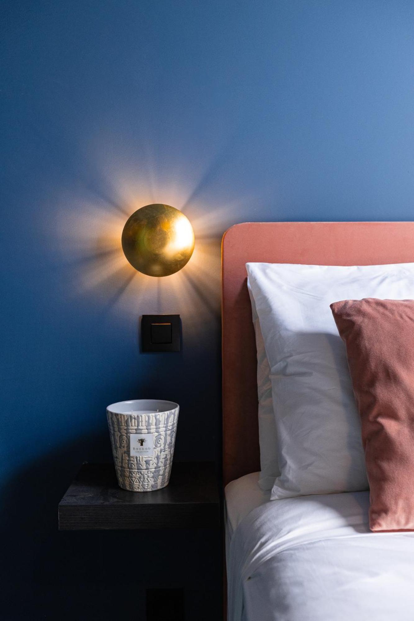 Family Room,1608106862:JPEG