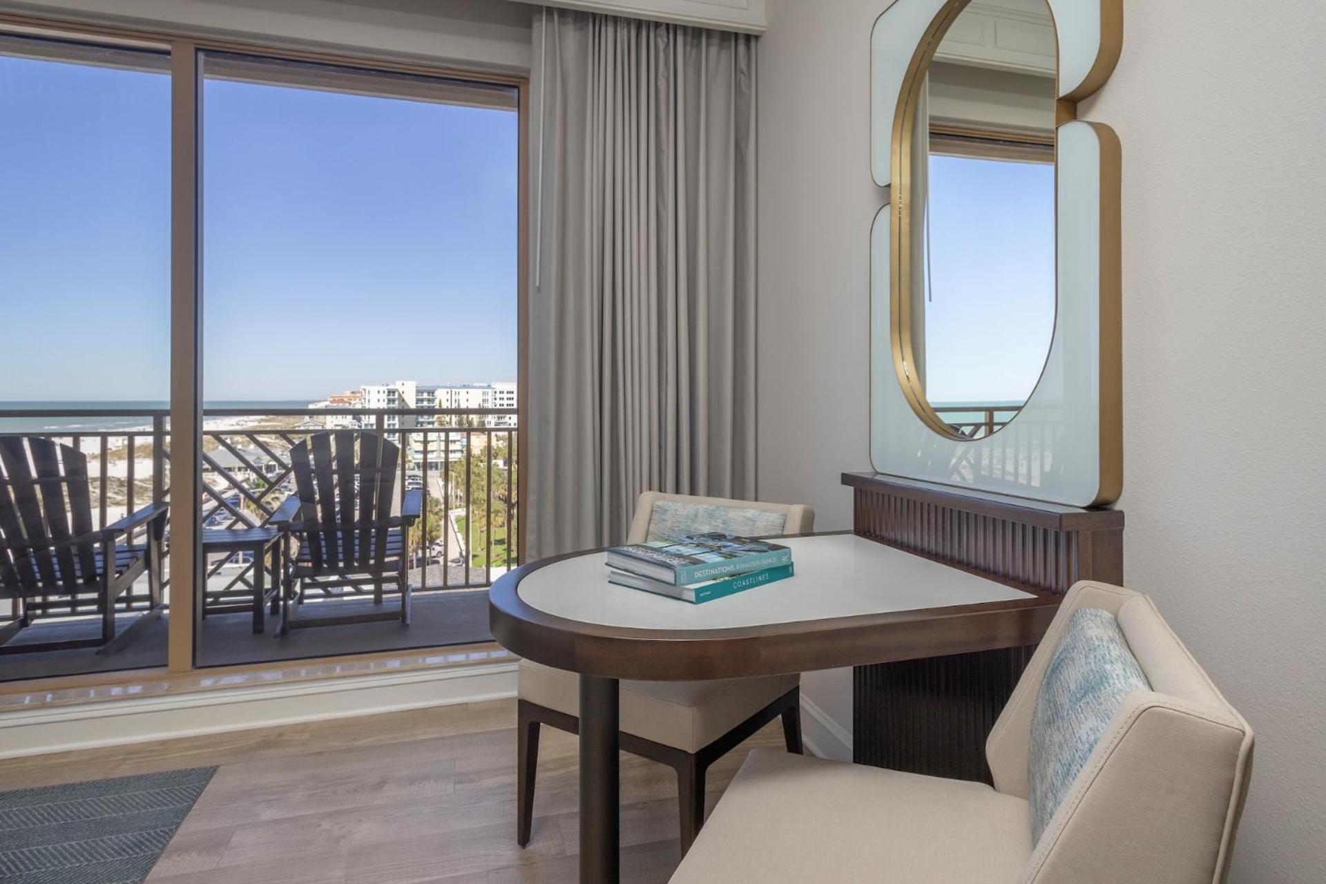 King Room Partial Coastal View,1609320511:JPEG