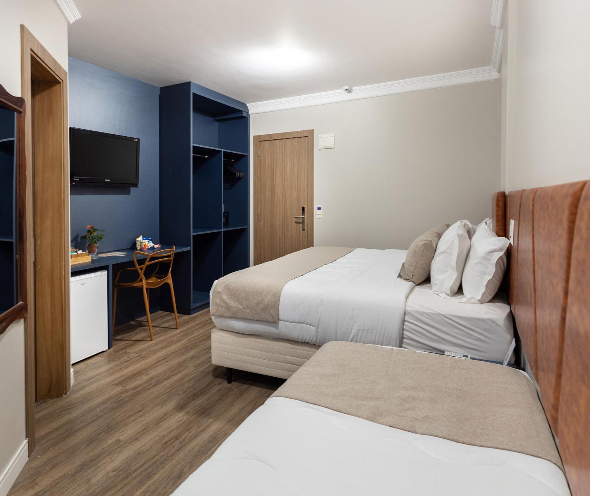 Standard Suite