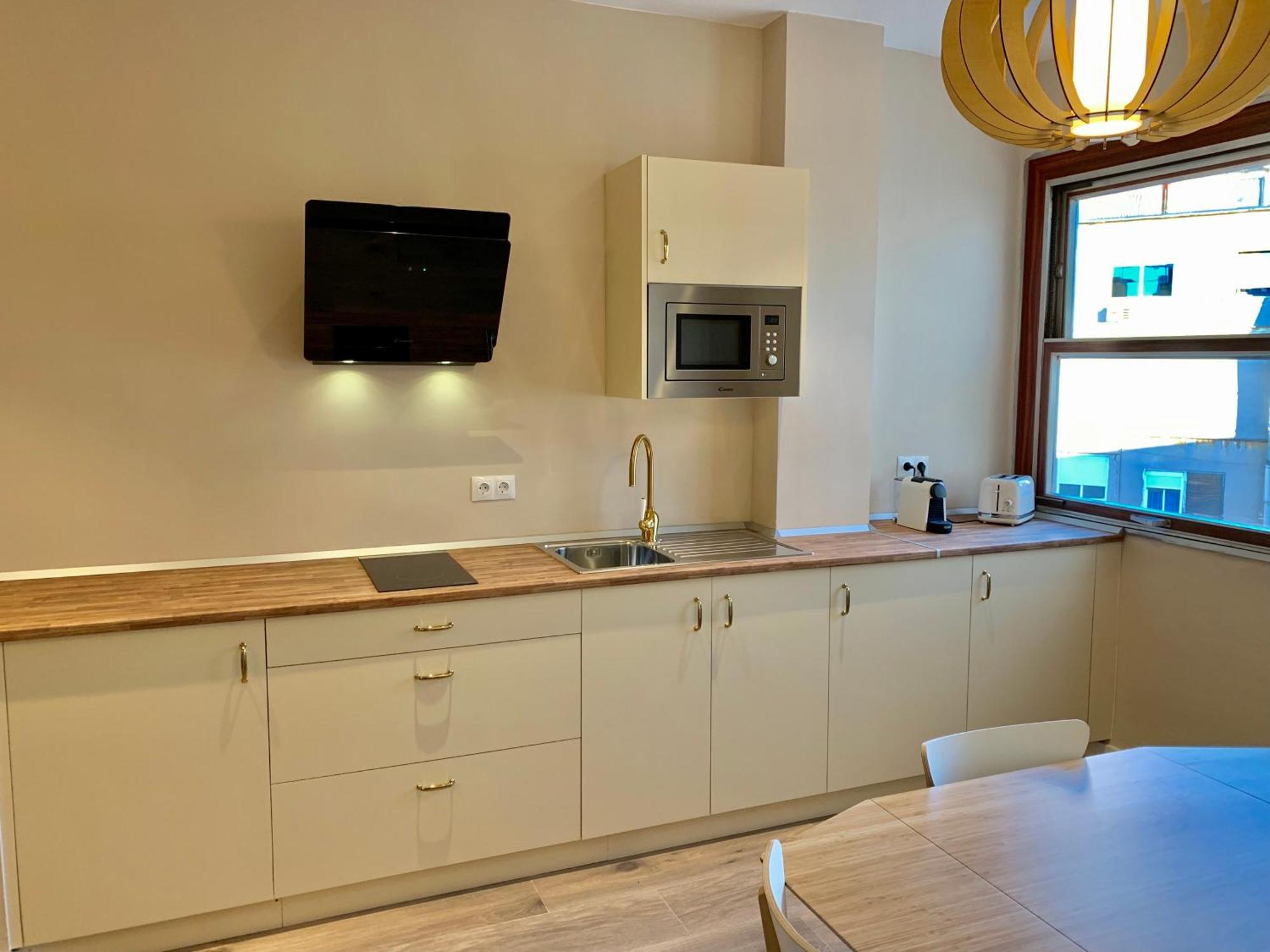 Deluxe Apartment,1613672310:JPEG