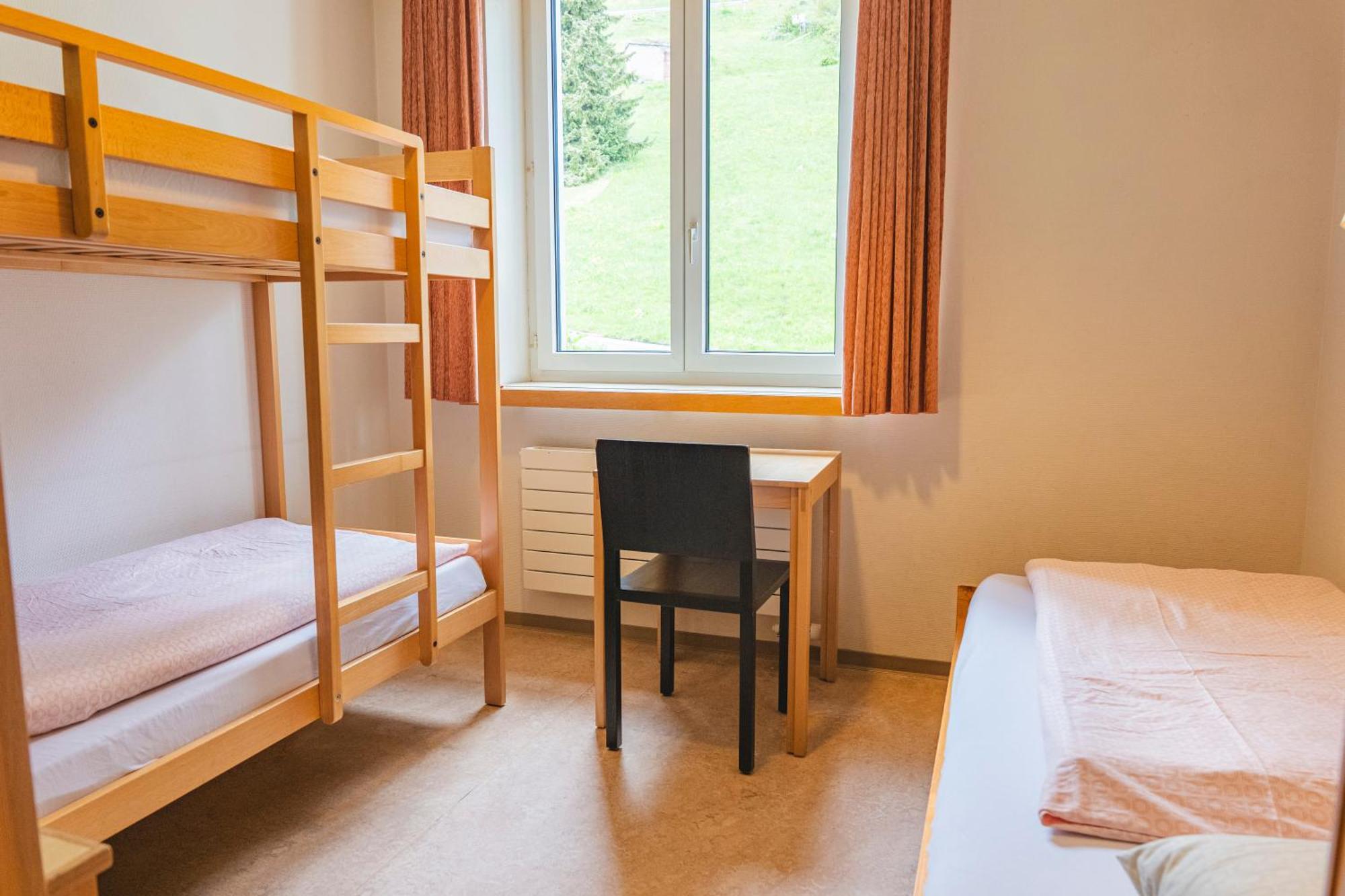 Dreibettzimmer