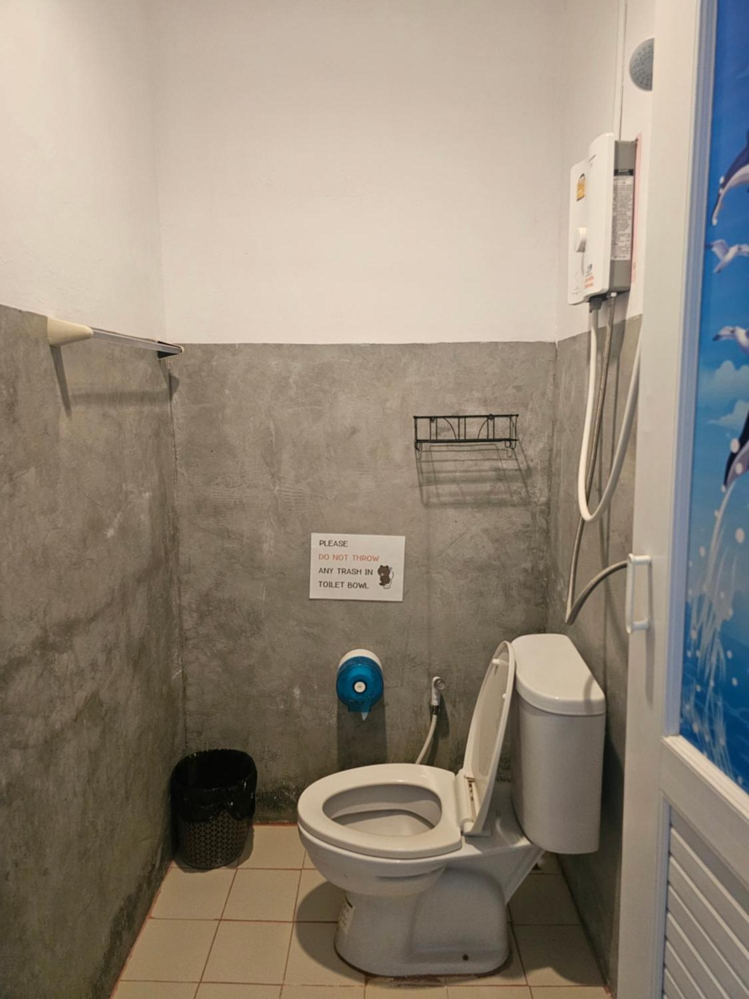 Superior King Room,1614809246:JPEG