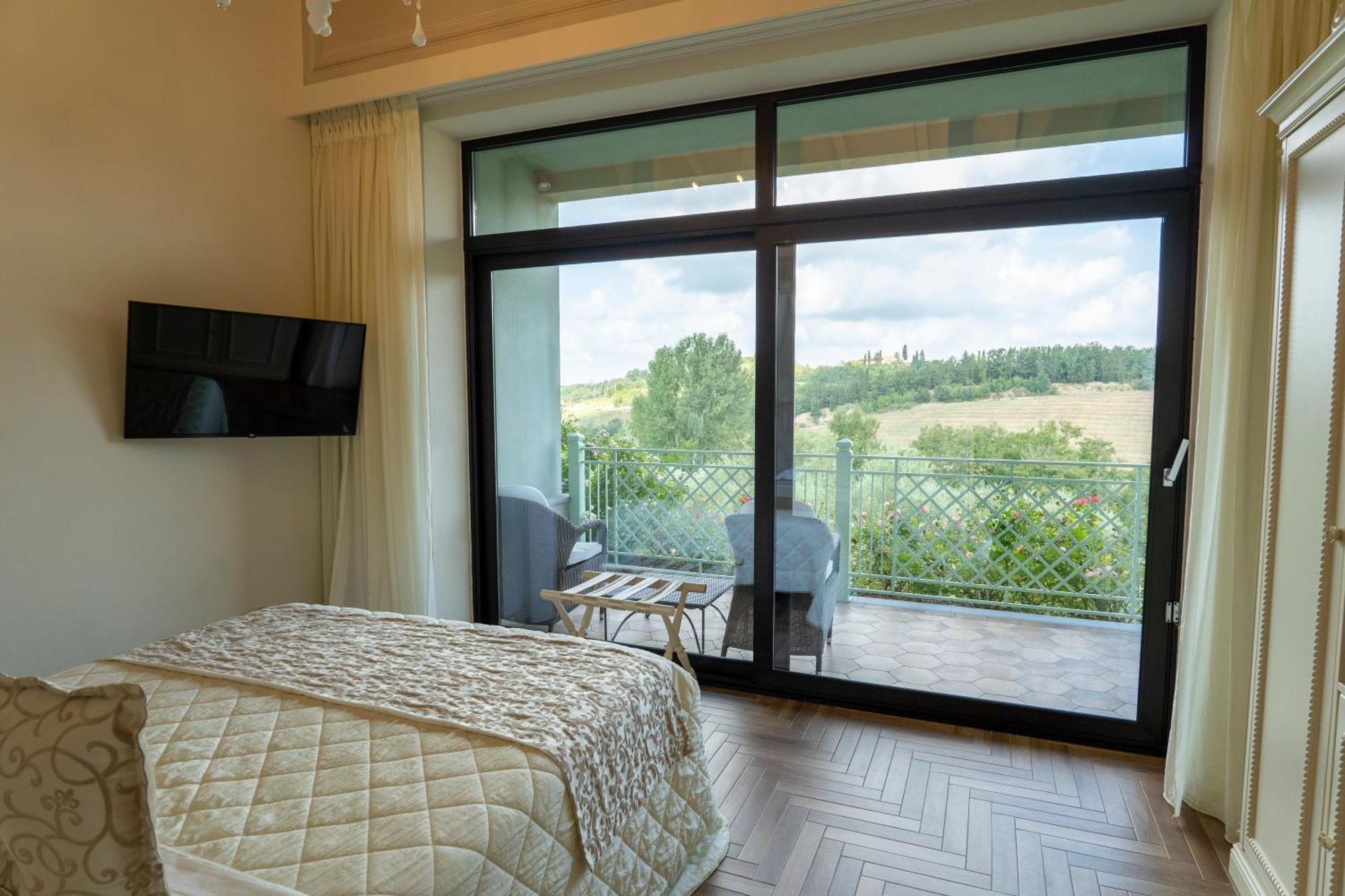 Deluxe Double Room with Balcony