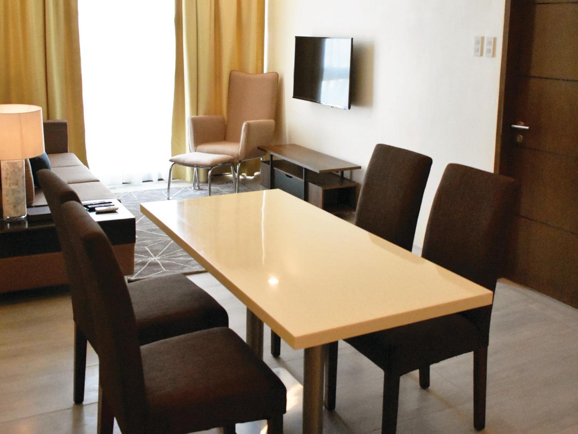 Executive Suite