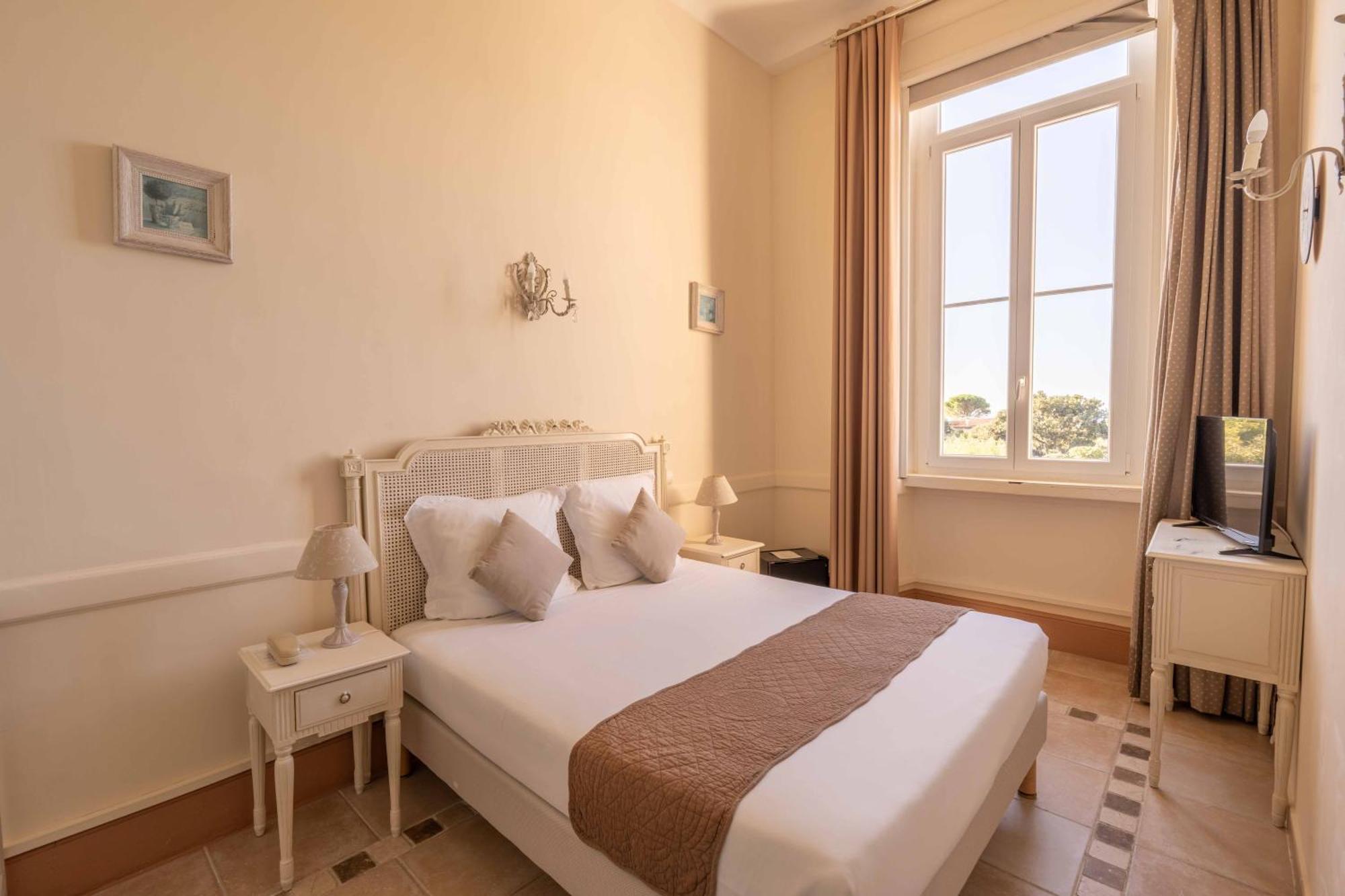 Comfort Double Room with Sea View,1624746454:JPEG