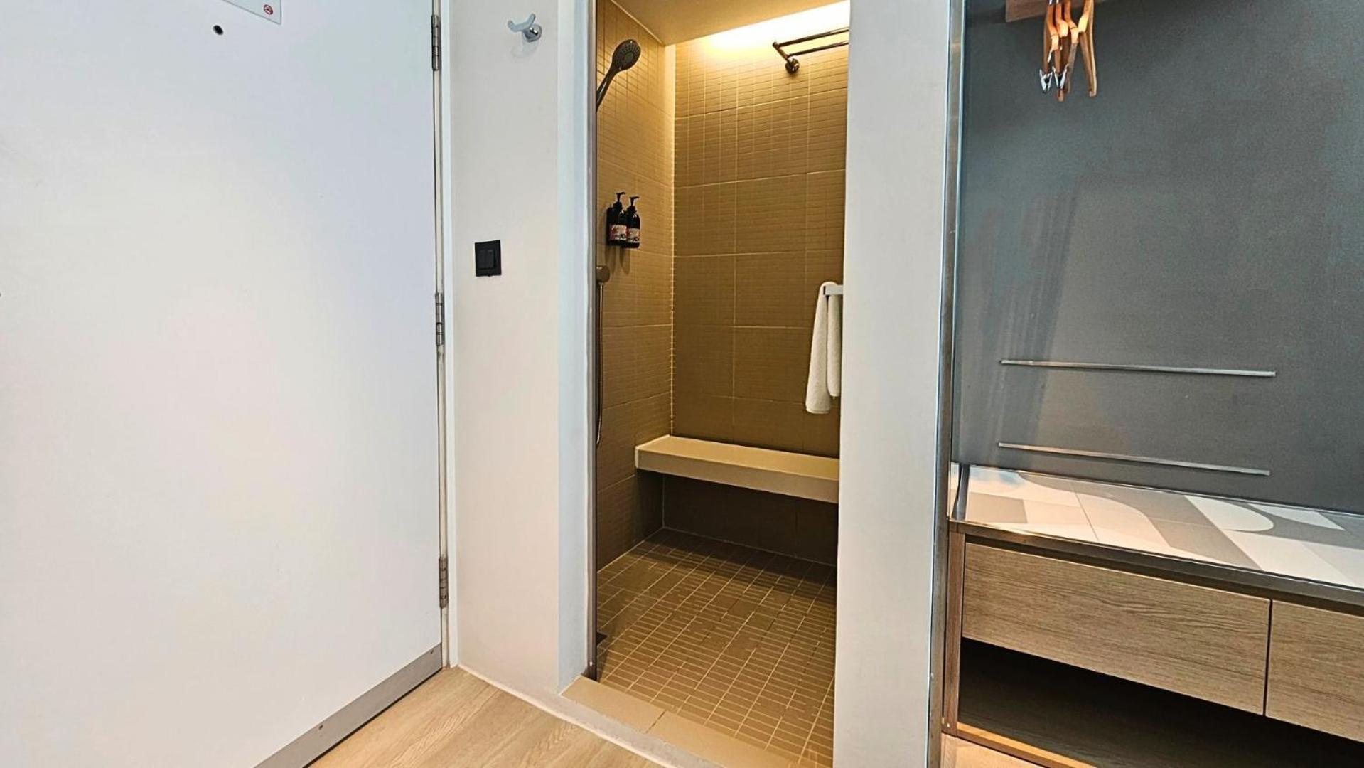 Premier Loft