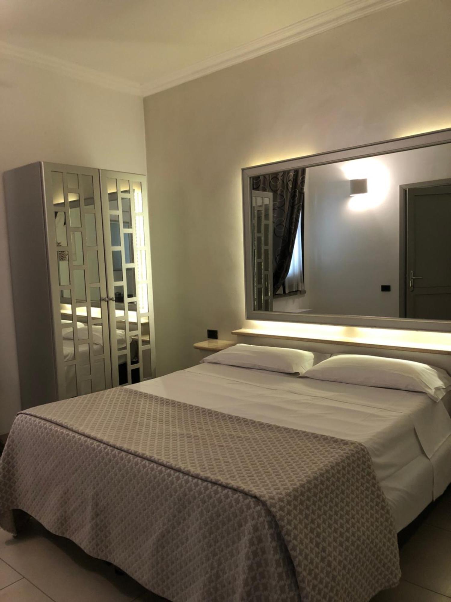 Small Double or Twin Room Annex