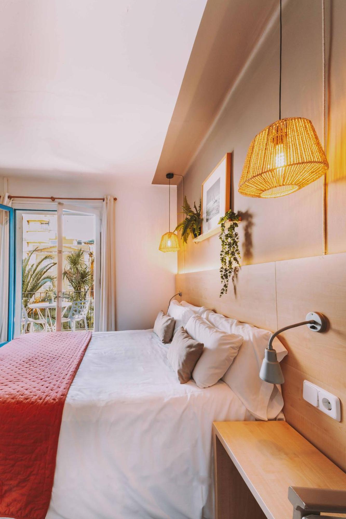 Family Two-Bedroom Suite with Balcony,1627206522:JPEG