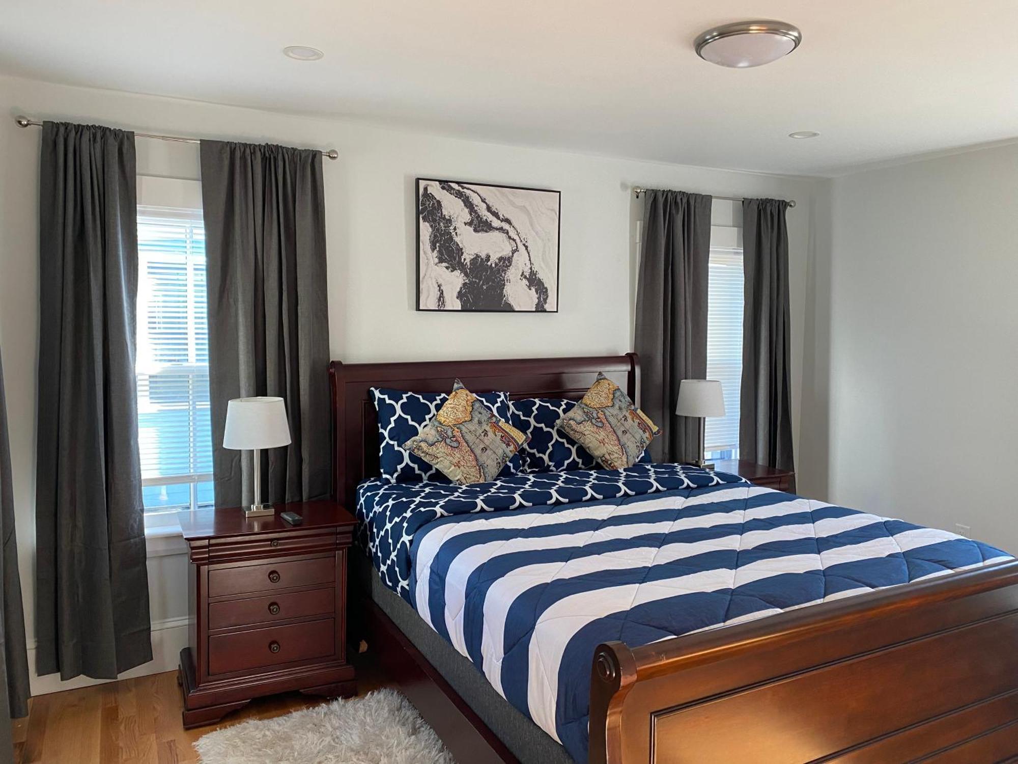 Queen Room
