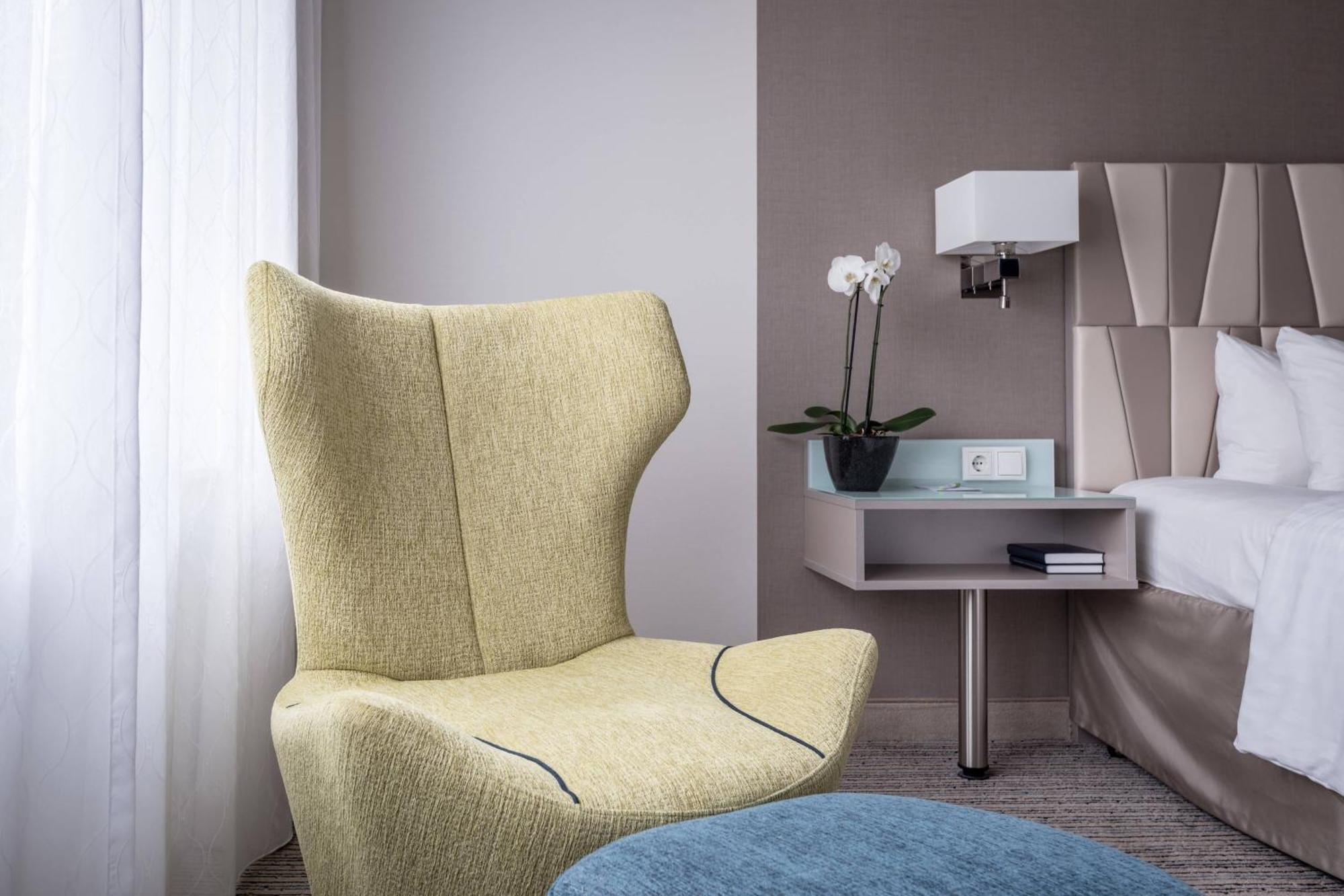 Deluxe King Room,1632211955:JPEG