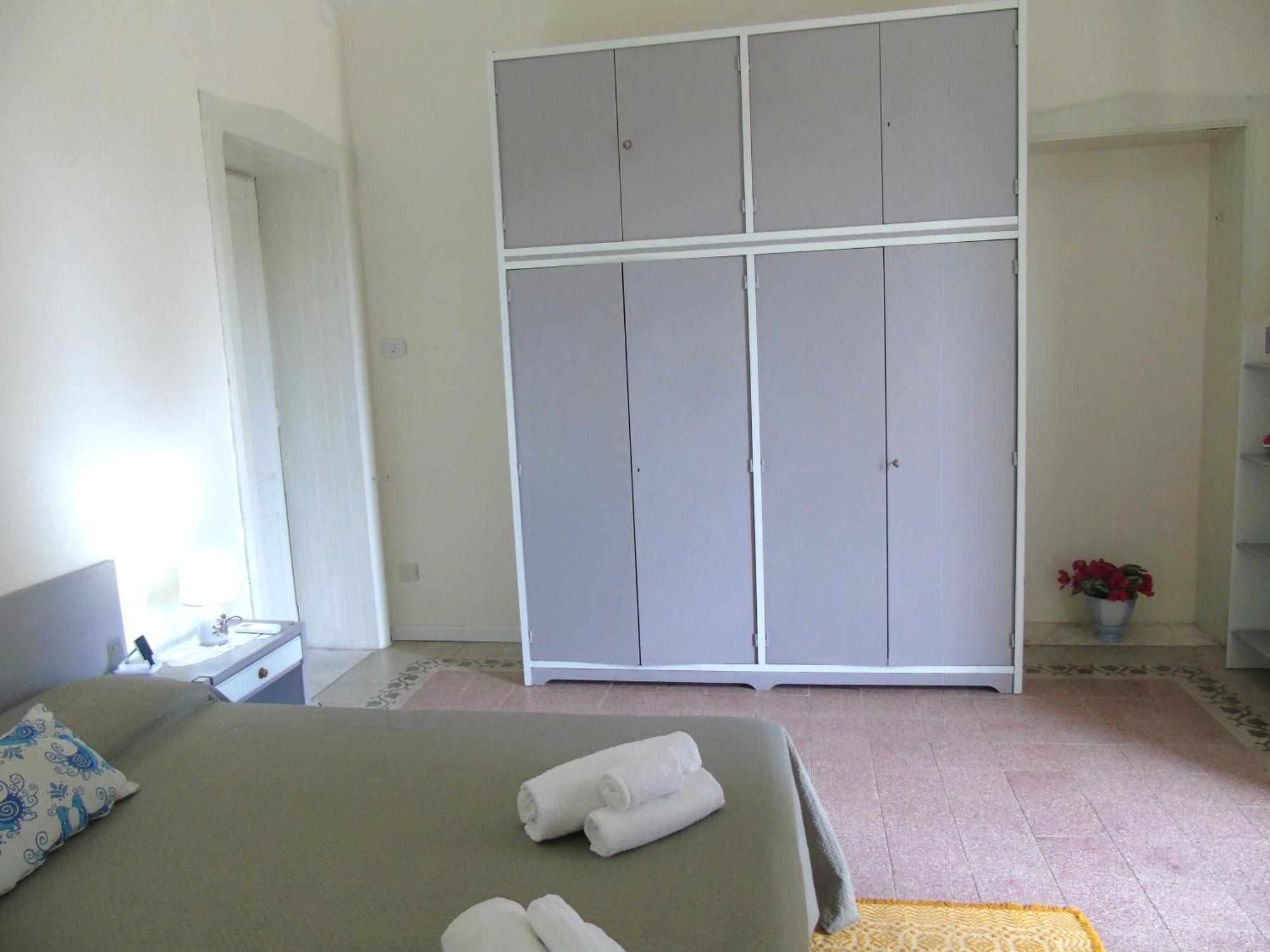 Large Double Room,1638556987:JPEG