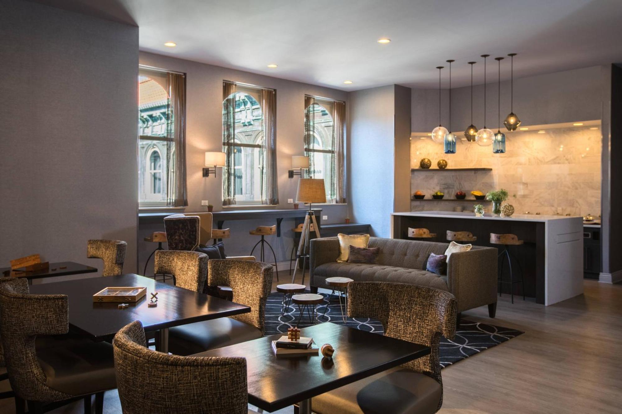 Guest room with Two Queen Beds and Club lounge access,1643165906:JPEG