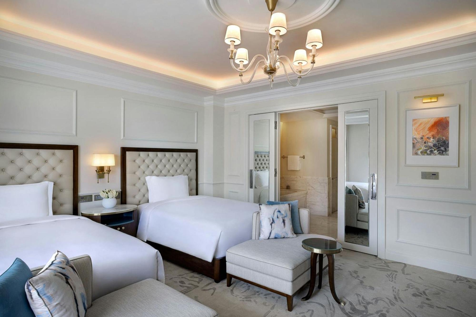 Deluxe Guest room 2 Queen City view
