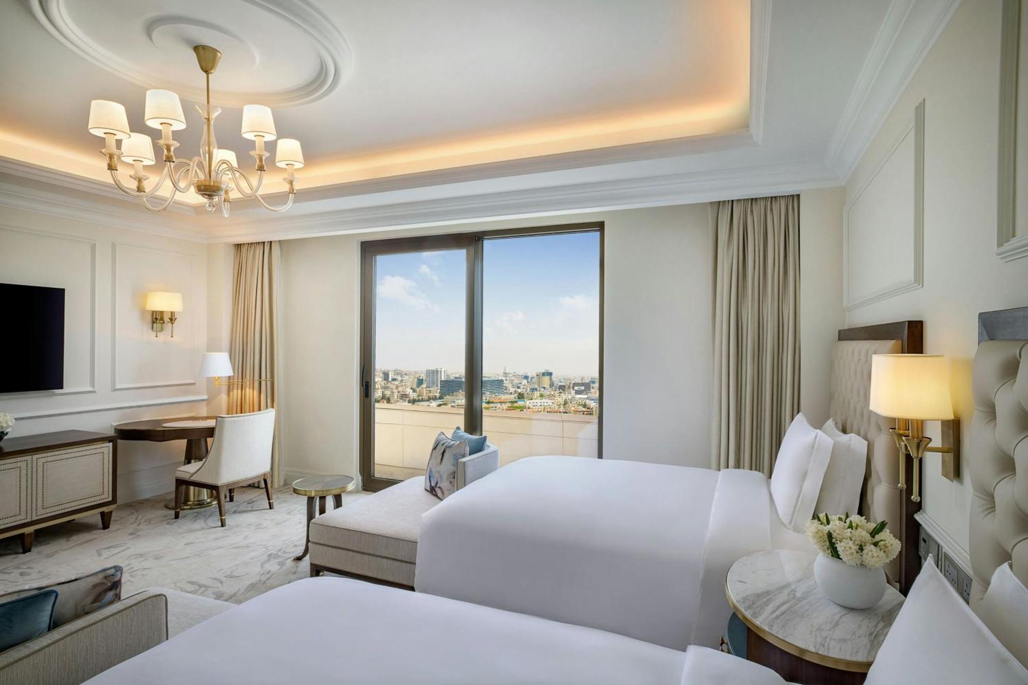 Deluxe Guest room 2 Queen City view