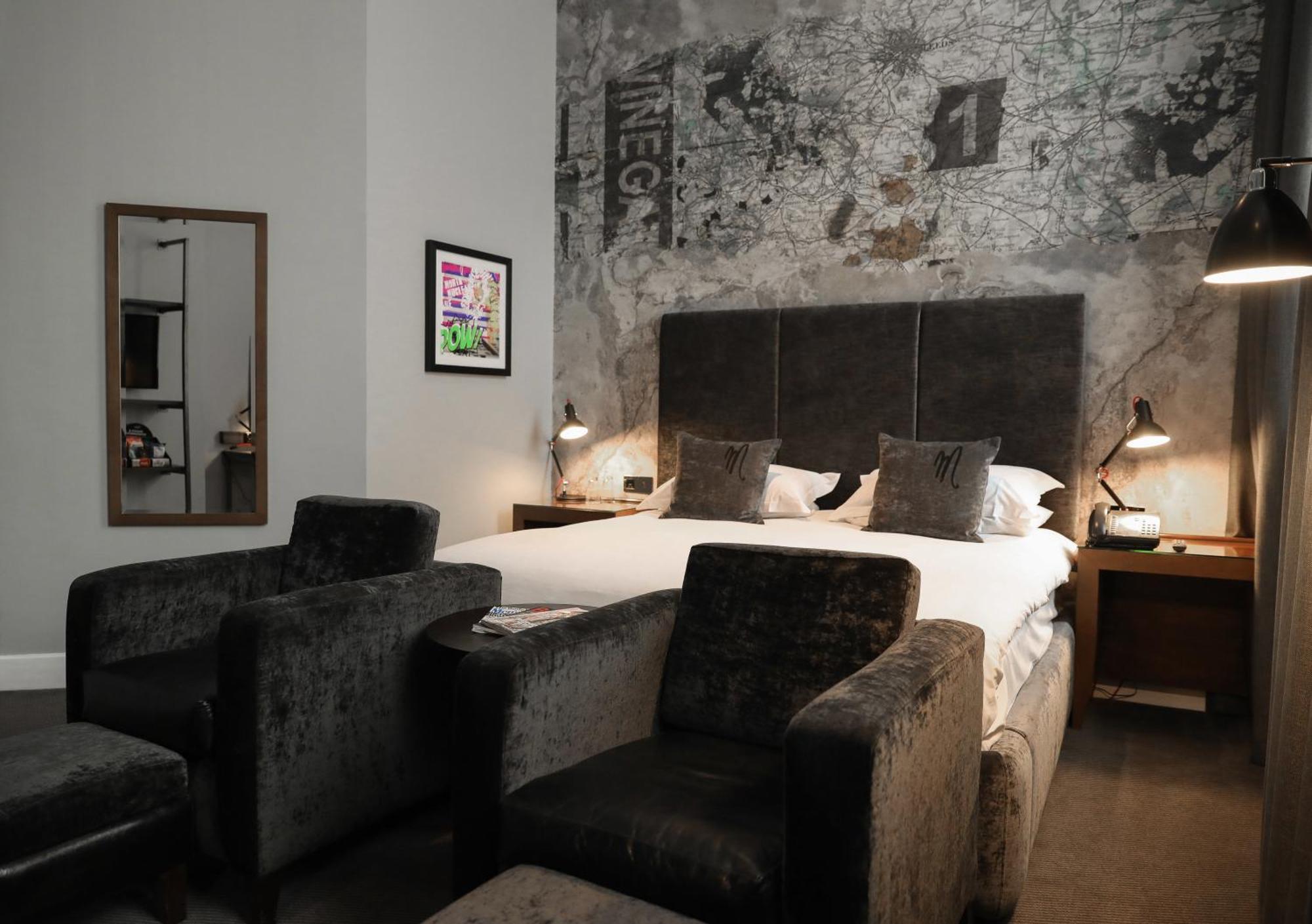 Club Deluxe Room