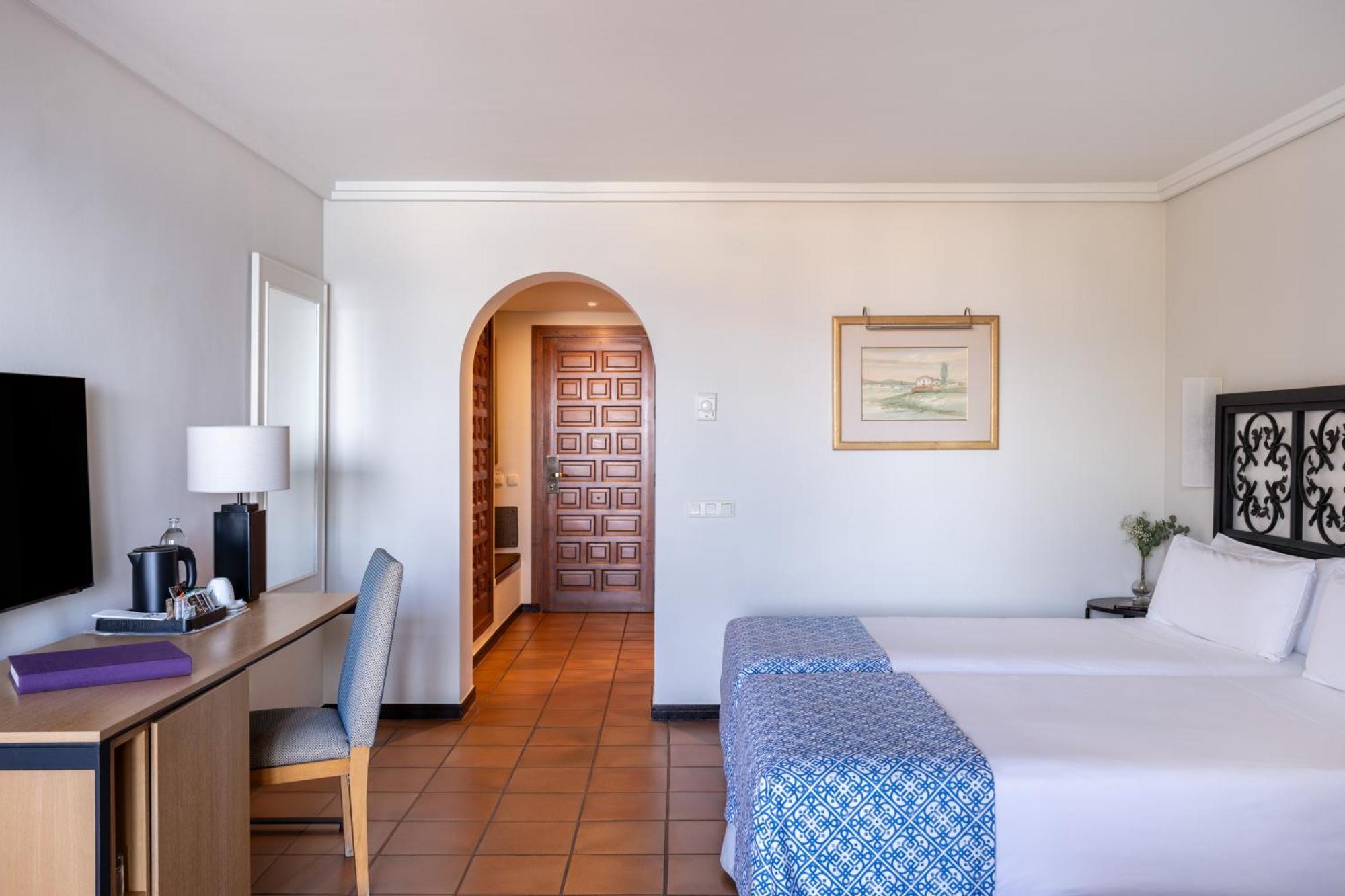 Habitación Doble Estándar (3 adultos)