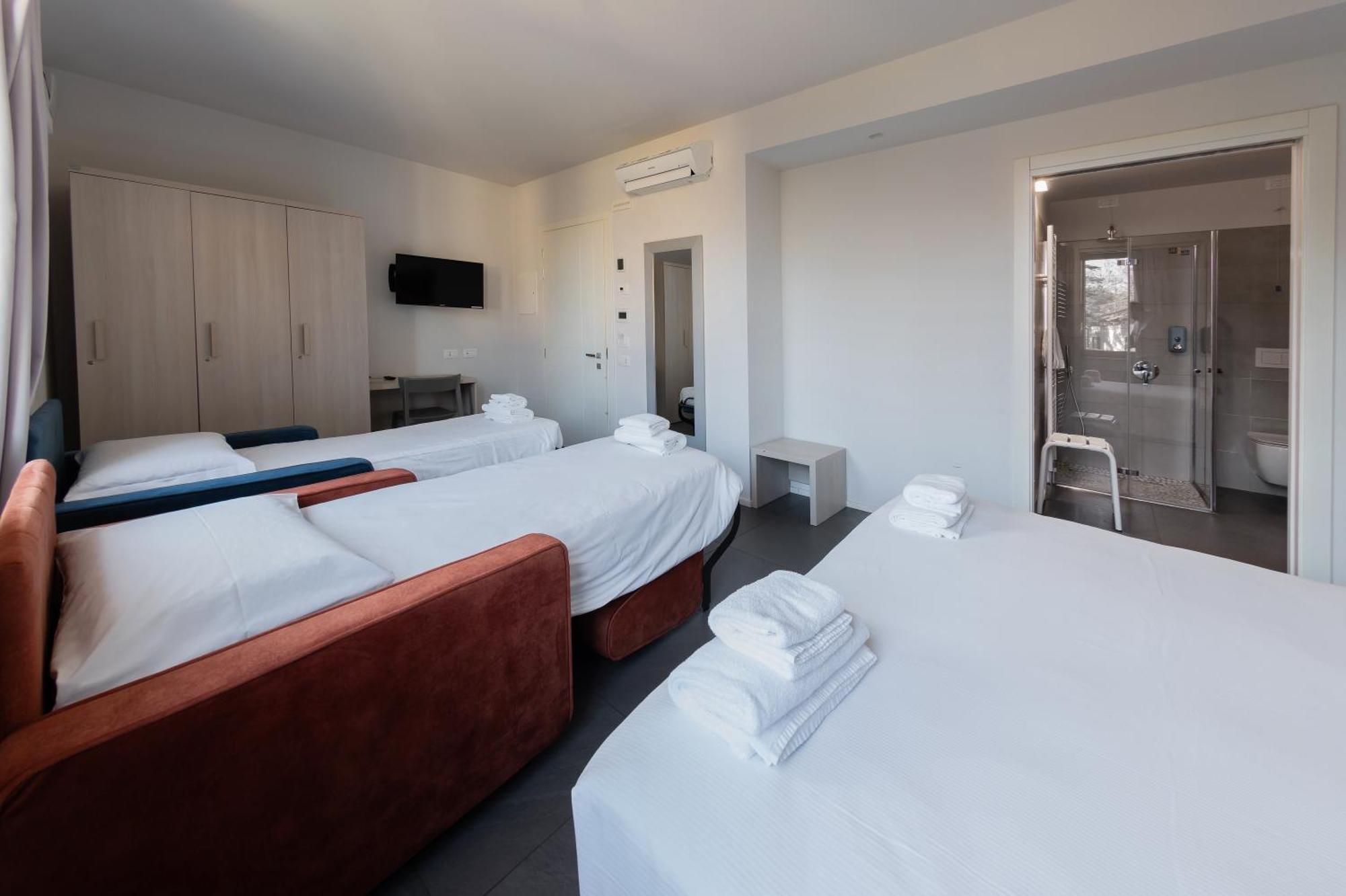 Vierpersoonskamer met Eigen Badkamer