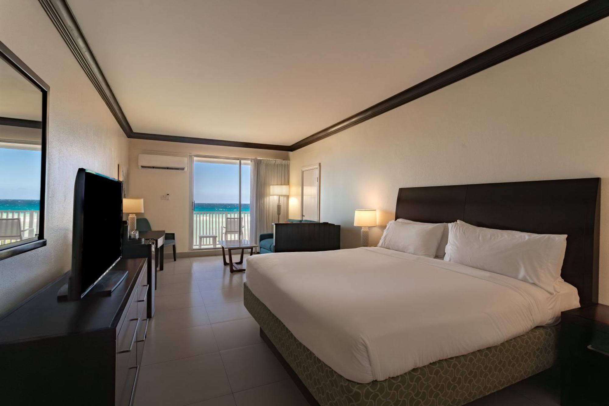 Junior Suite Ocean Front