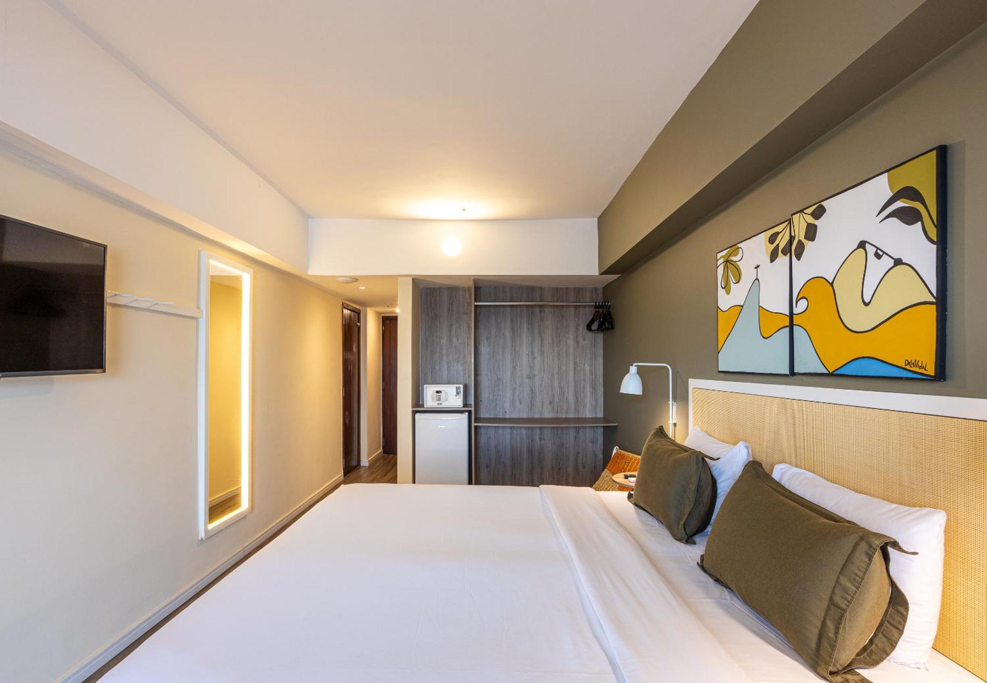 Deluxe Double Room with Partial Sea View,1652746603:JPEG