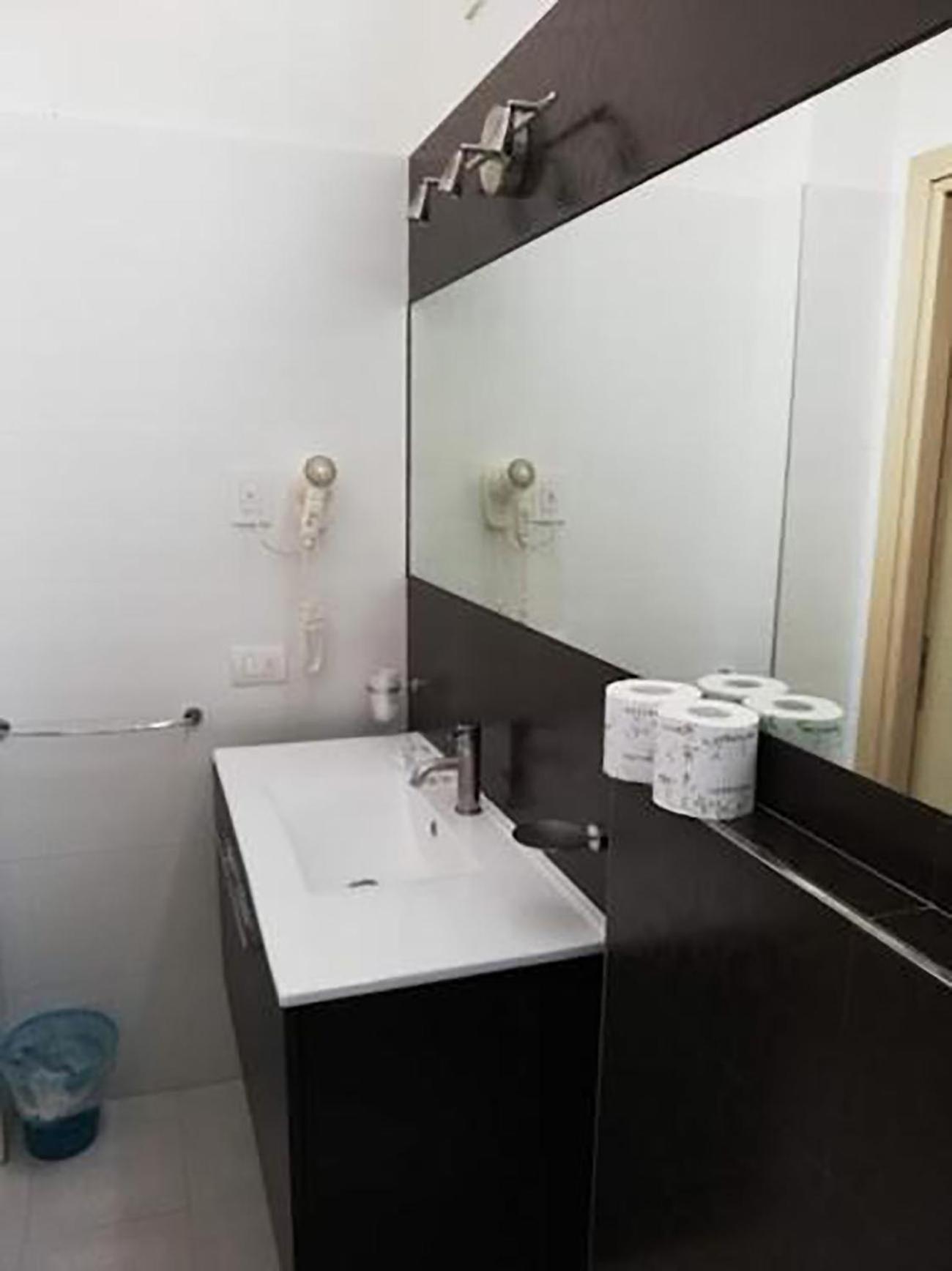Triple Room,1654167889:JPEG