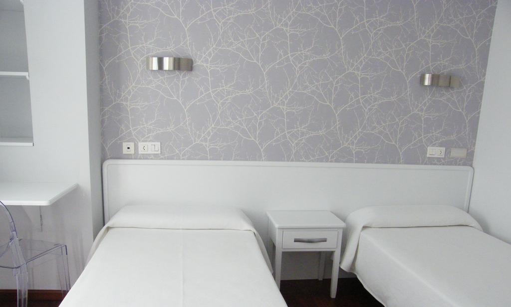 Double or Twin Room,165839397:JPEG