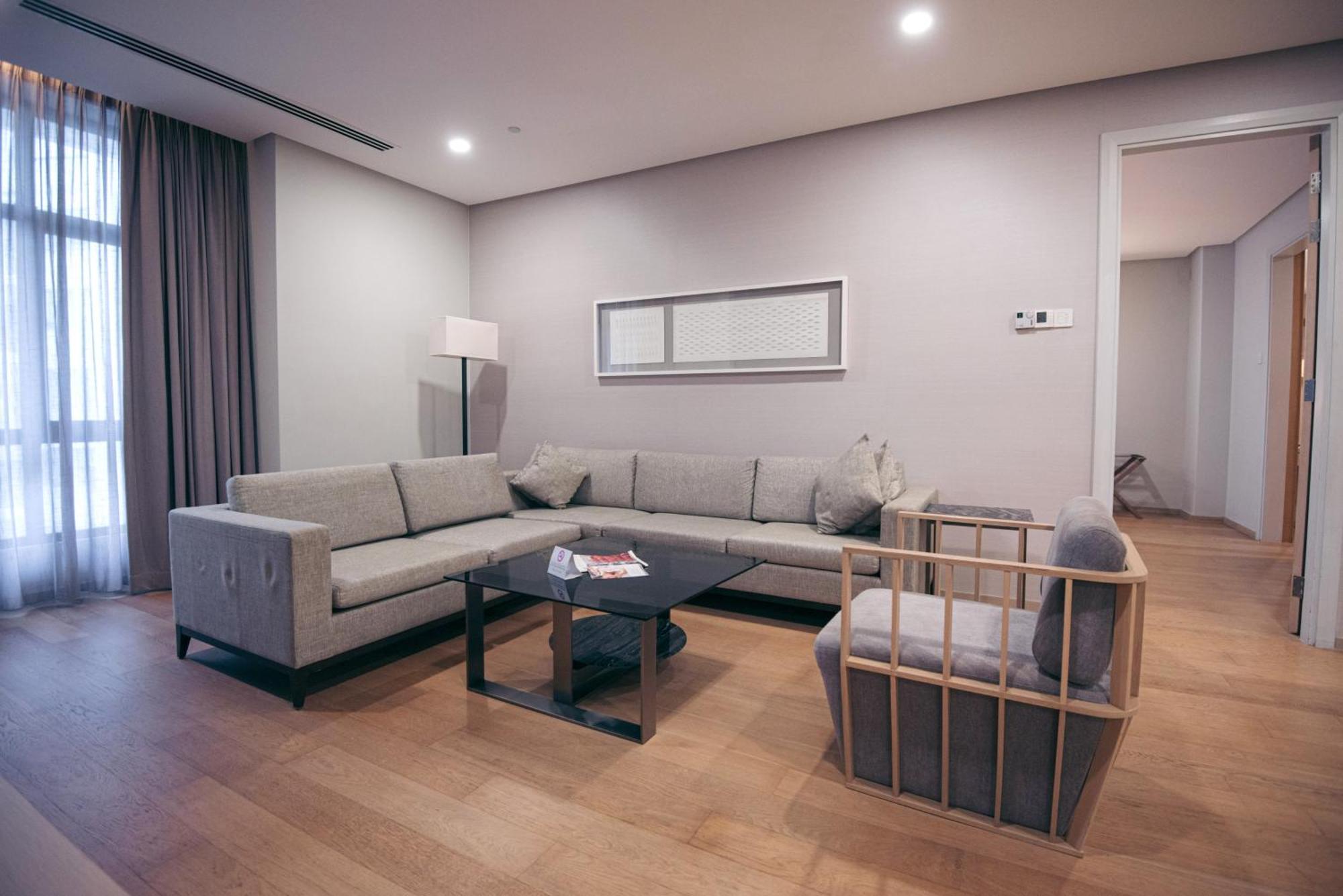 Two-Bedroom Executive,1663760253:JPEG