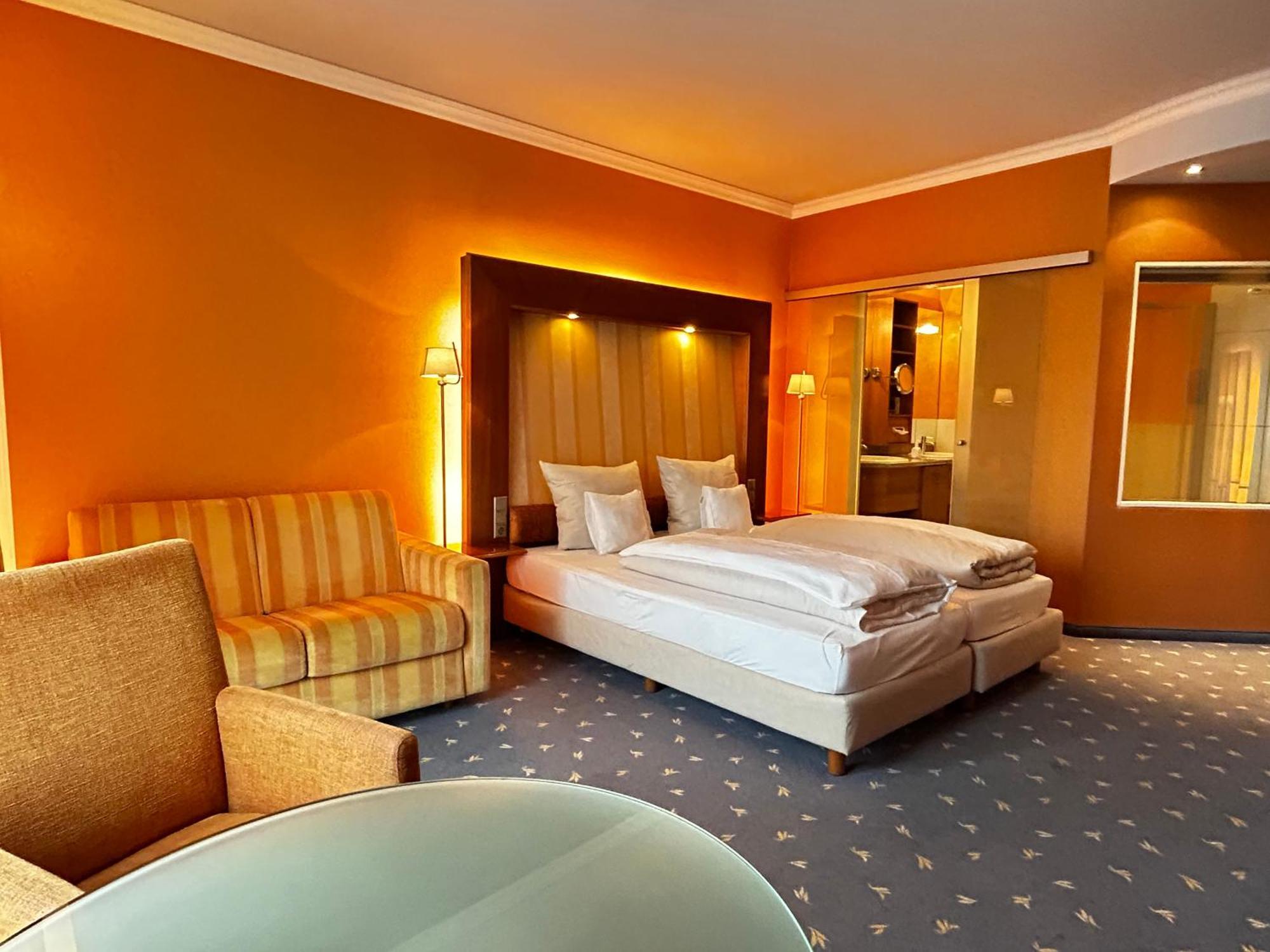 Deluxe Double Room,1677854809:JPEG