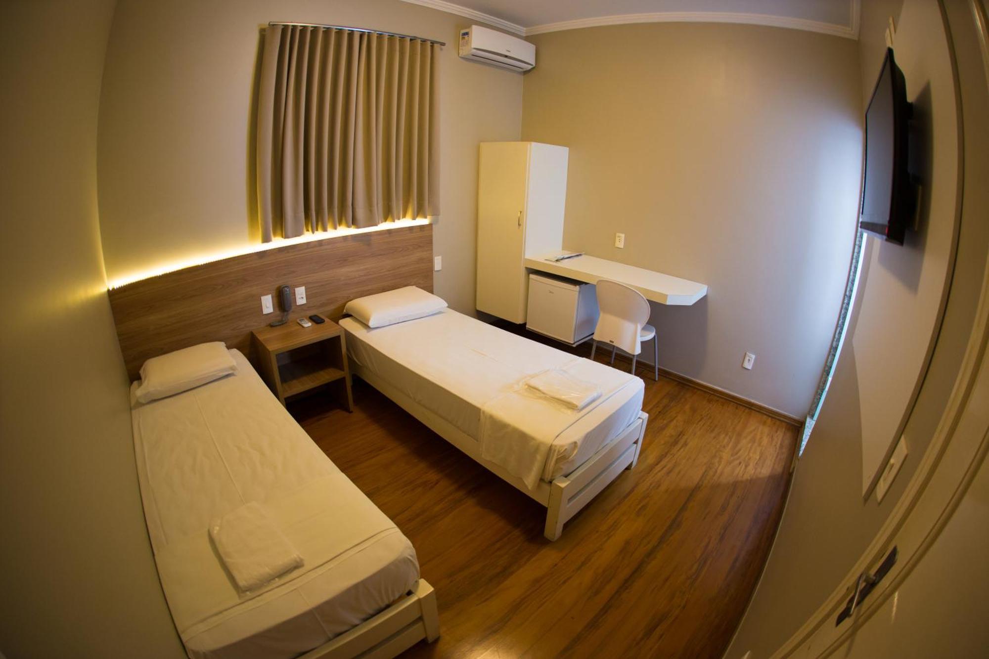 Quarto Duplo Standard