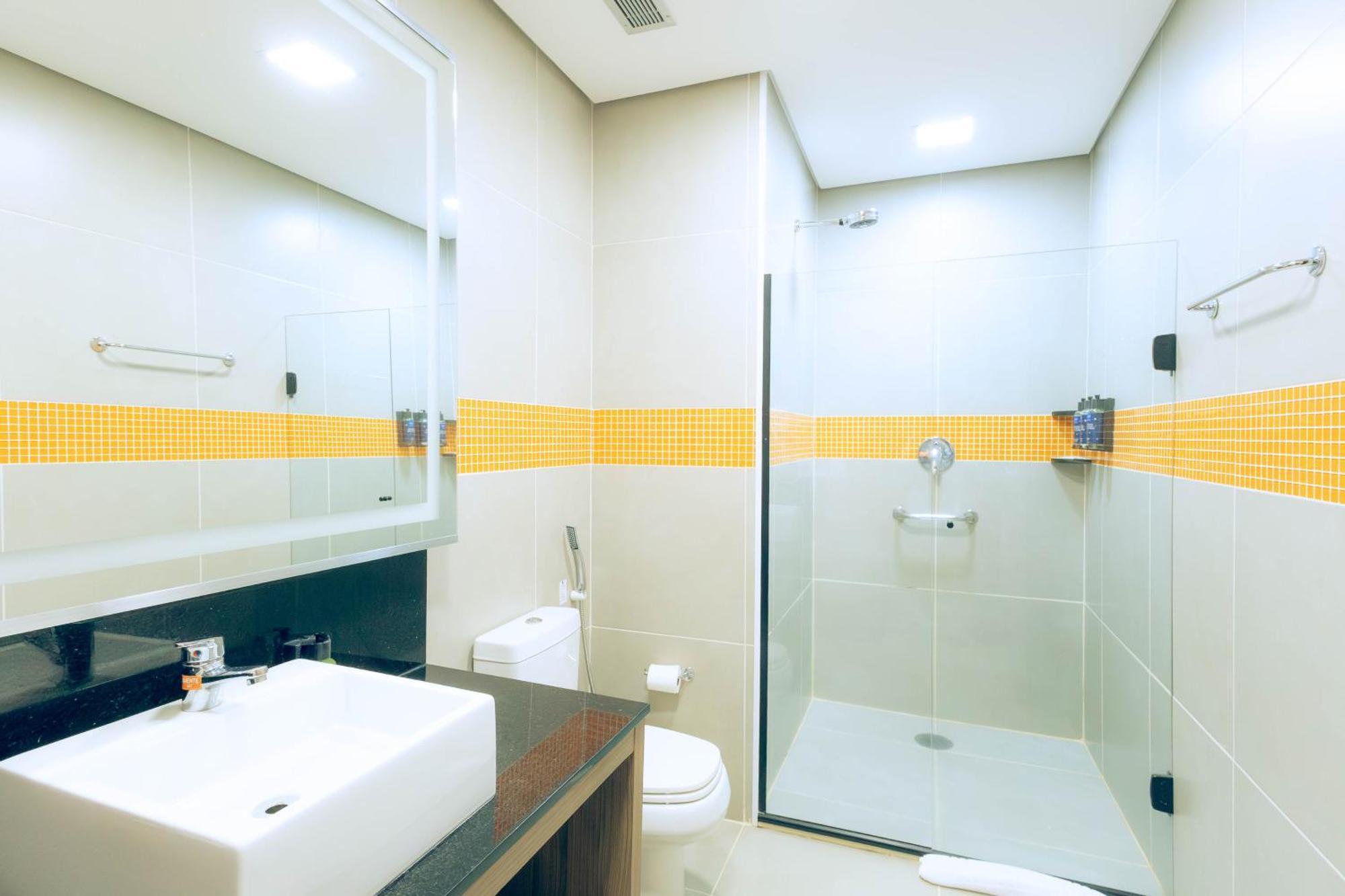 Superior Apartment,1685095243:JPEG