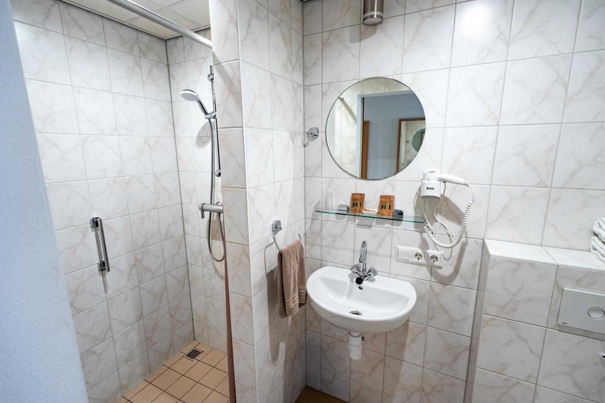Budget Double Room,1687475928:JPEG