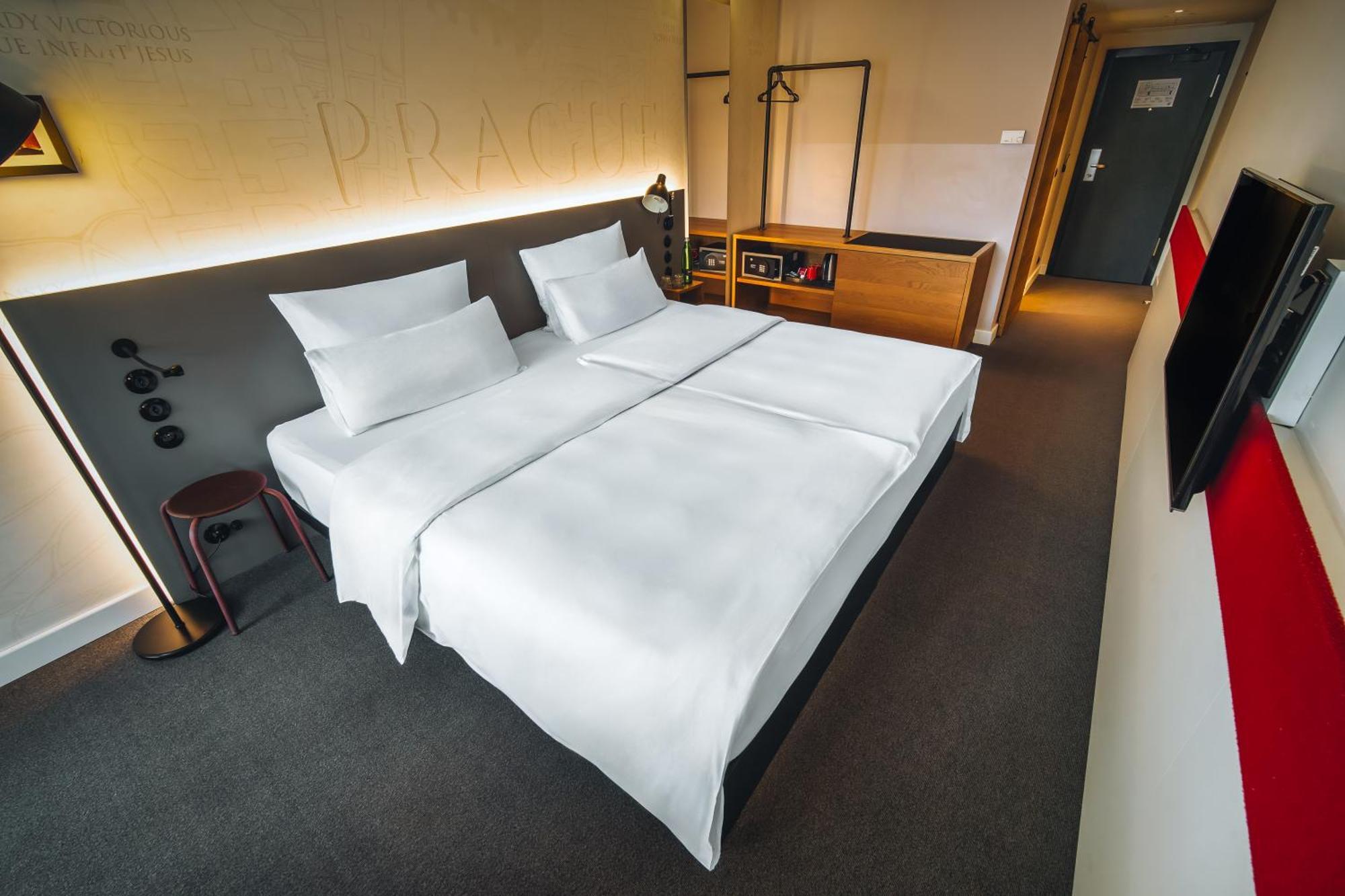 Double or Twin Room,1690937673:JPEG
