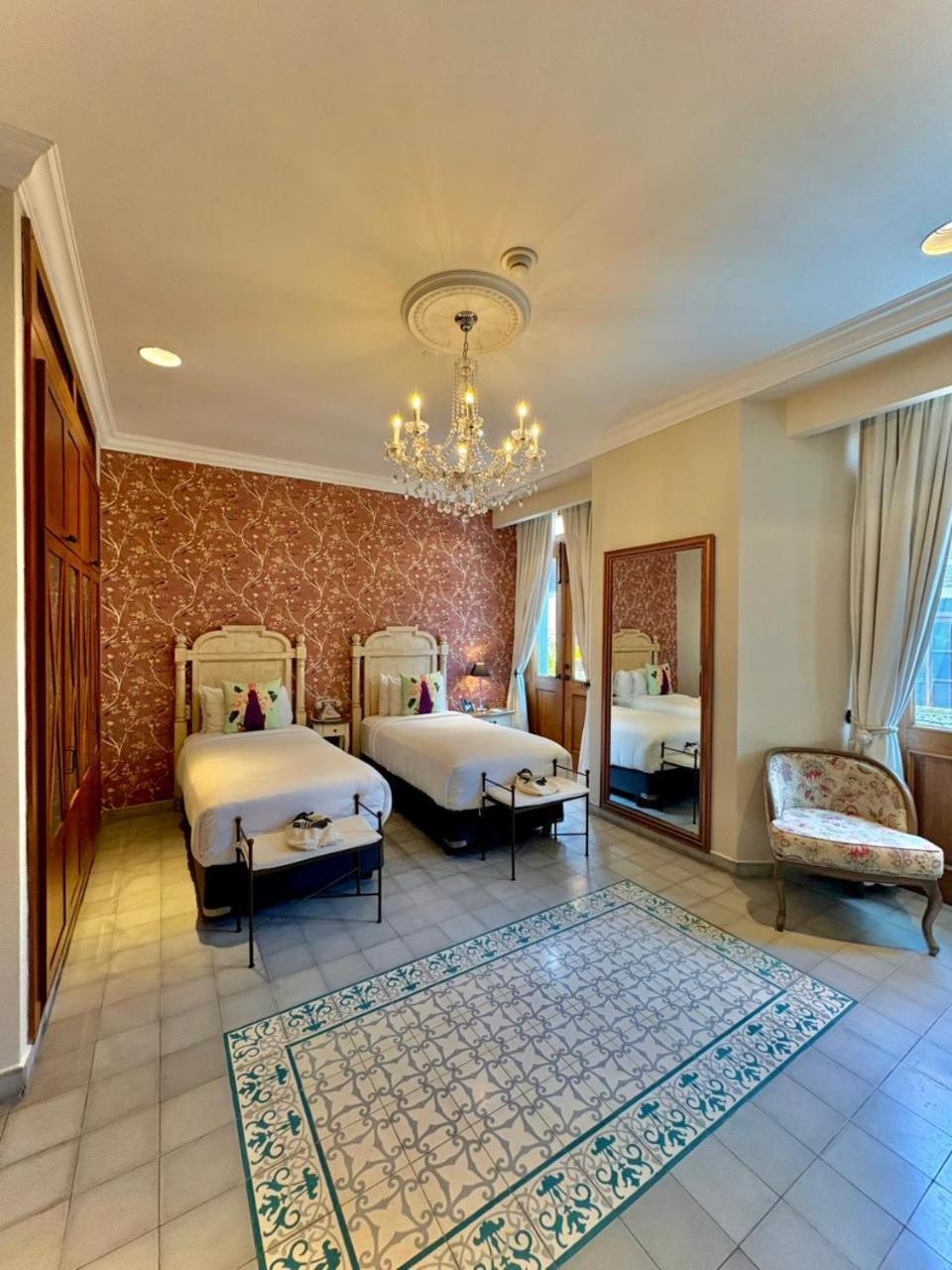 San Felipe Junior Suite