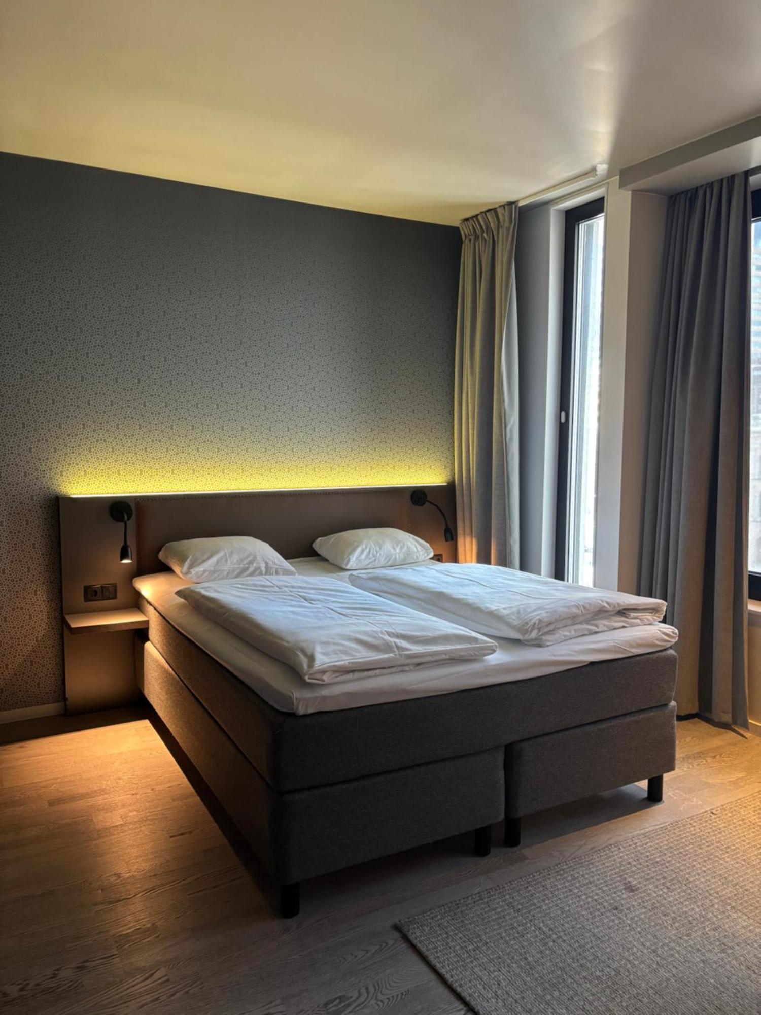 Standard Double Room,1704988517:JPEG