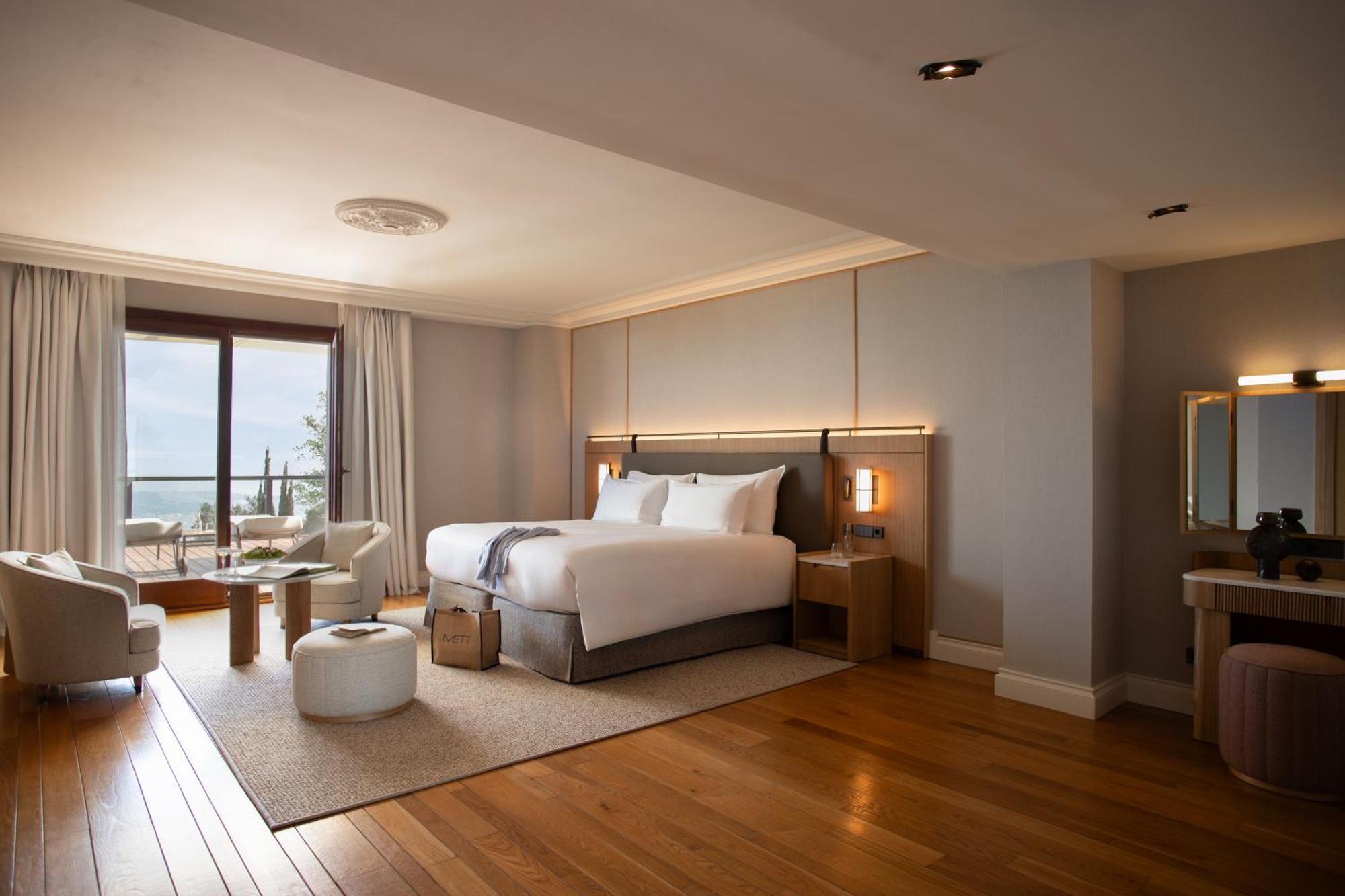 Double Room Terrace,1705610882:JPEG