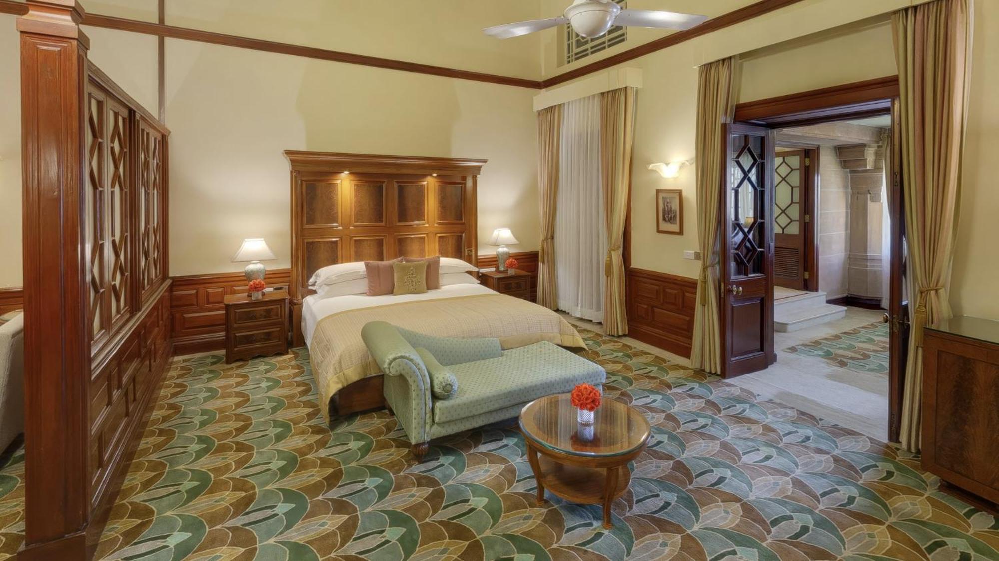 Grand Royal Suite