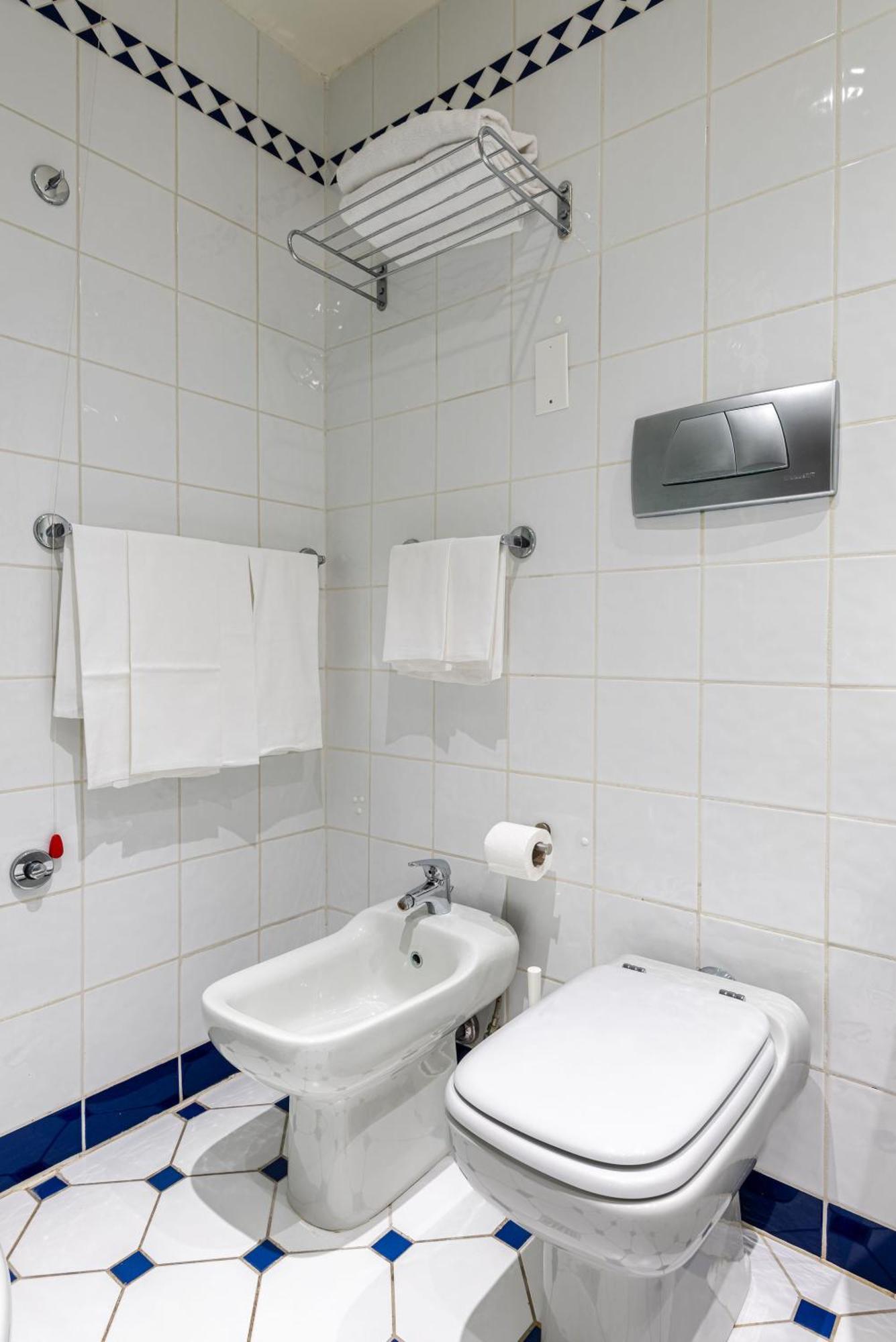 Camera Quadrupla con Bagno Privato