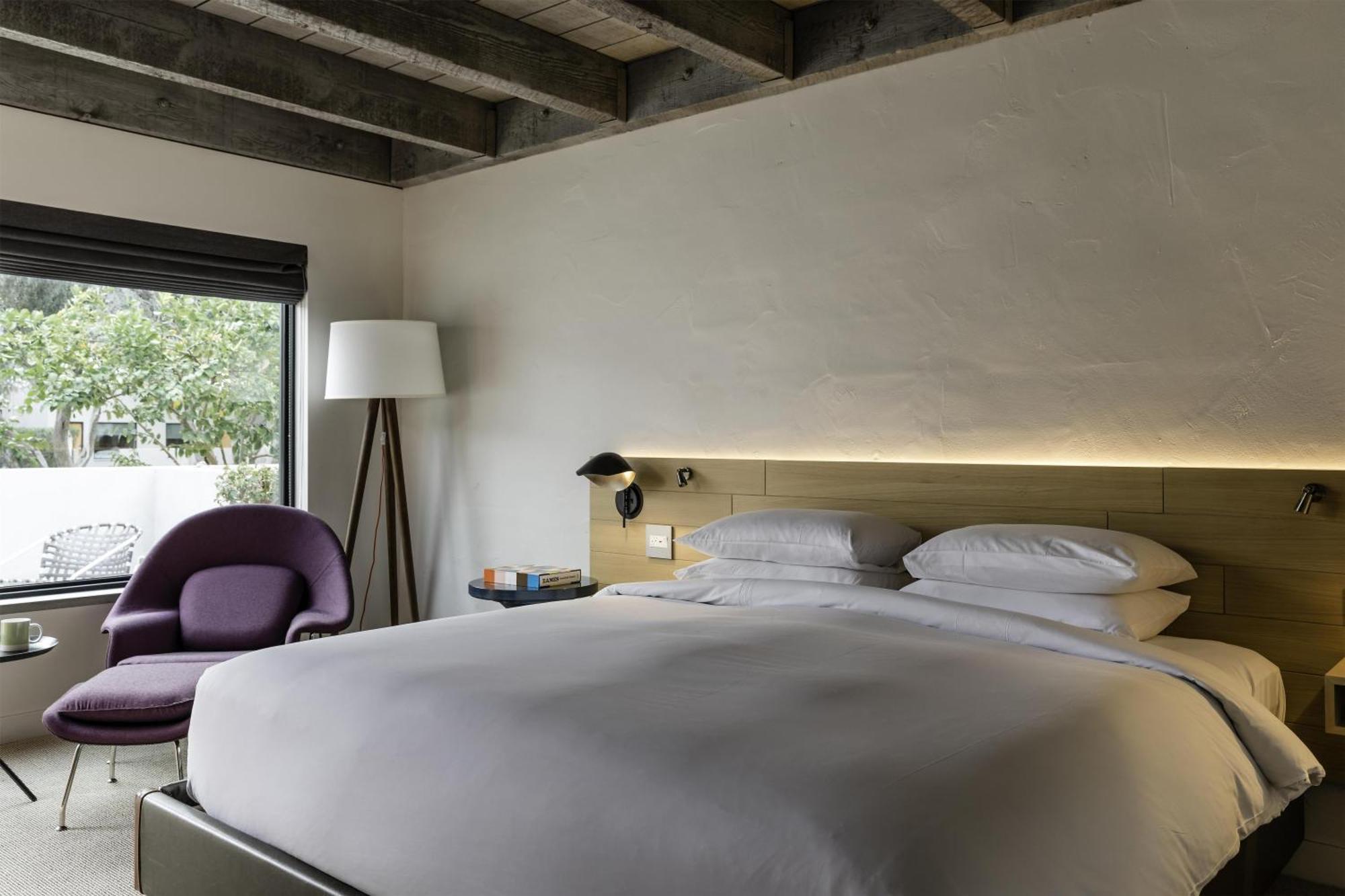 King Room,1714074474:JPEG